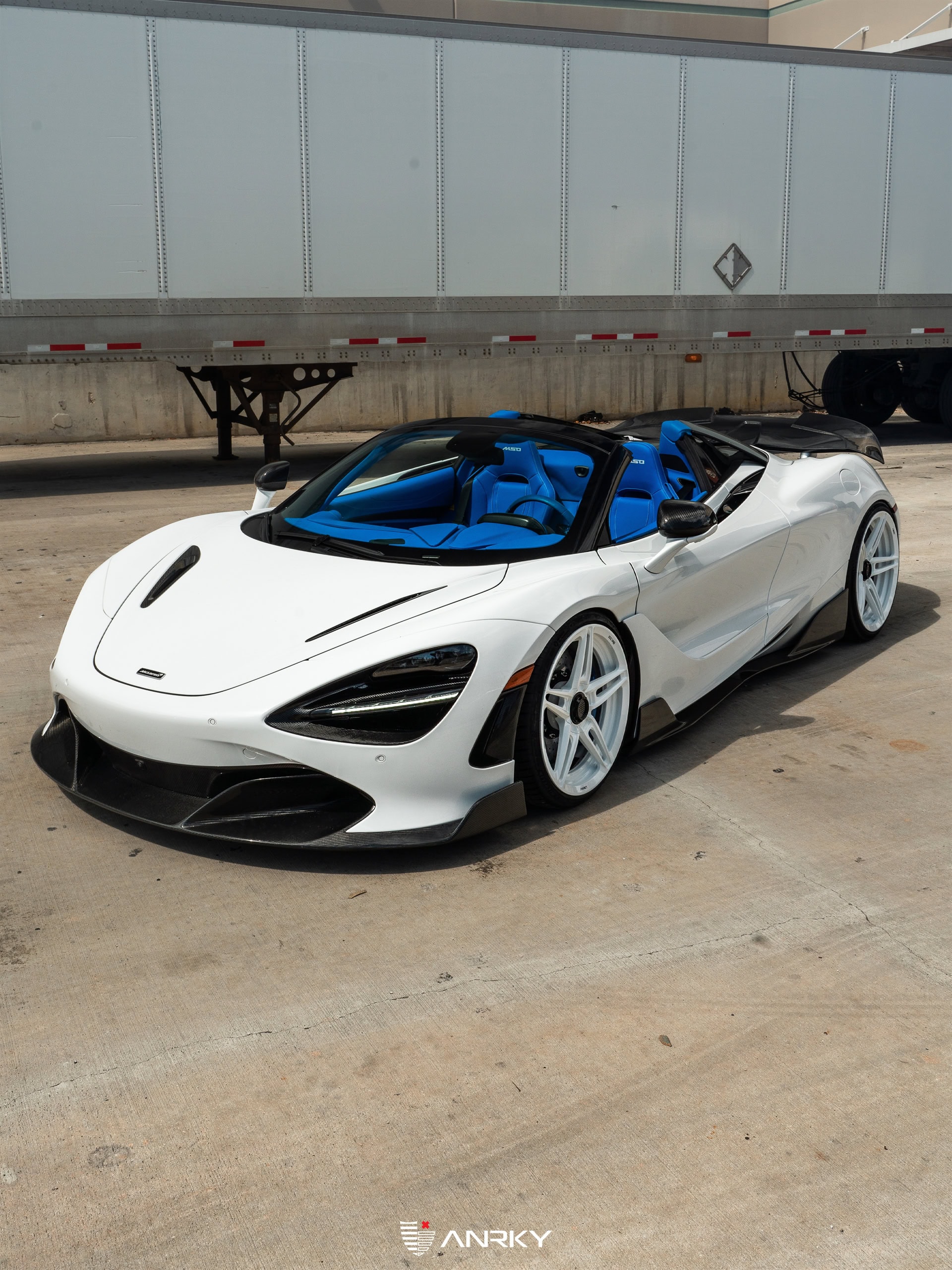 Photo 25 of McLaren 720S Spider – AN27 SeriesTWO