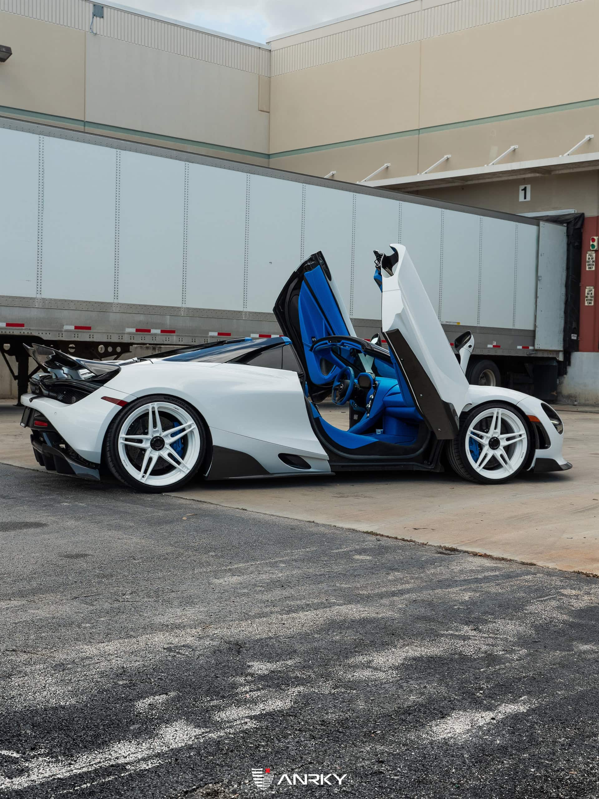 Photo 26 of McLaren 720S Spider – AN27 SeriesTWO