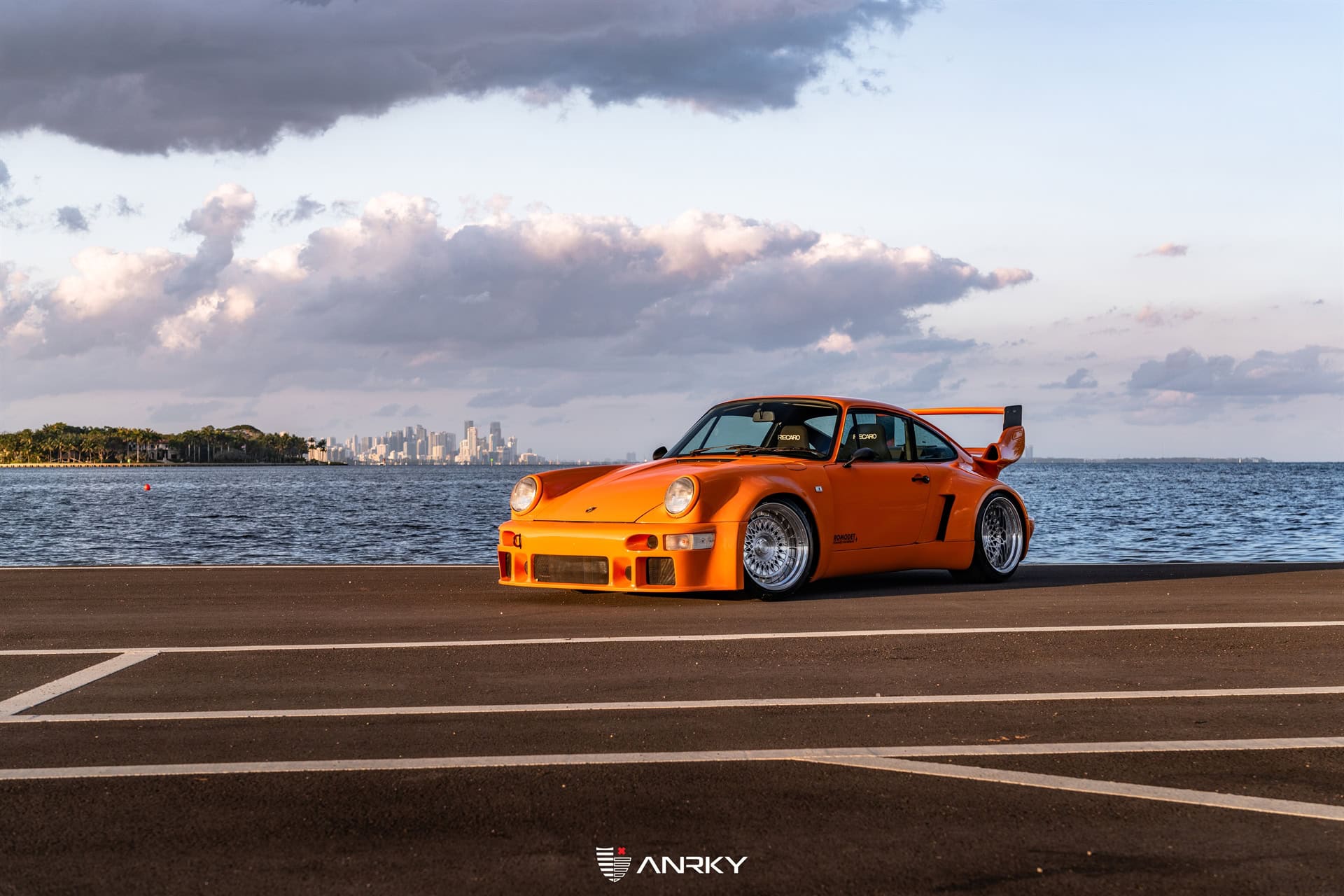 Photo 31 of Sunburst USA 964 Porsche 911 – RETROSeries Classic – RS7+Aerosport