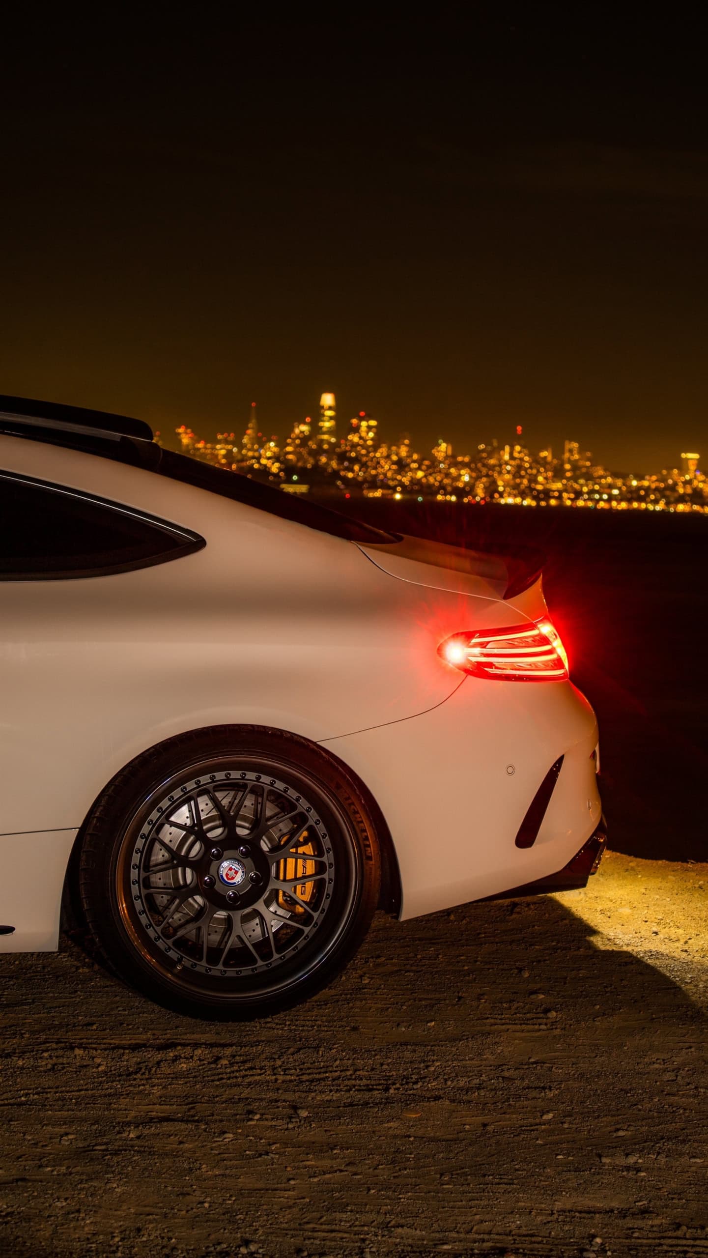 MERCEDES-BENZ W205 C63S COUPE ON HRE CLASSIC 300