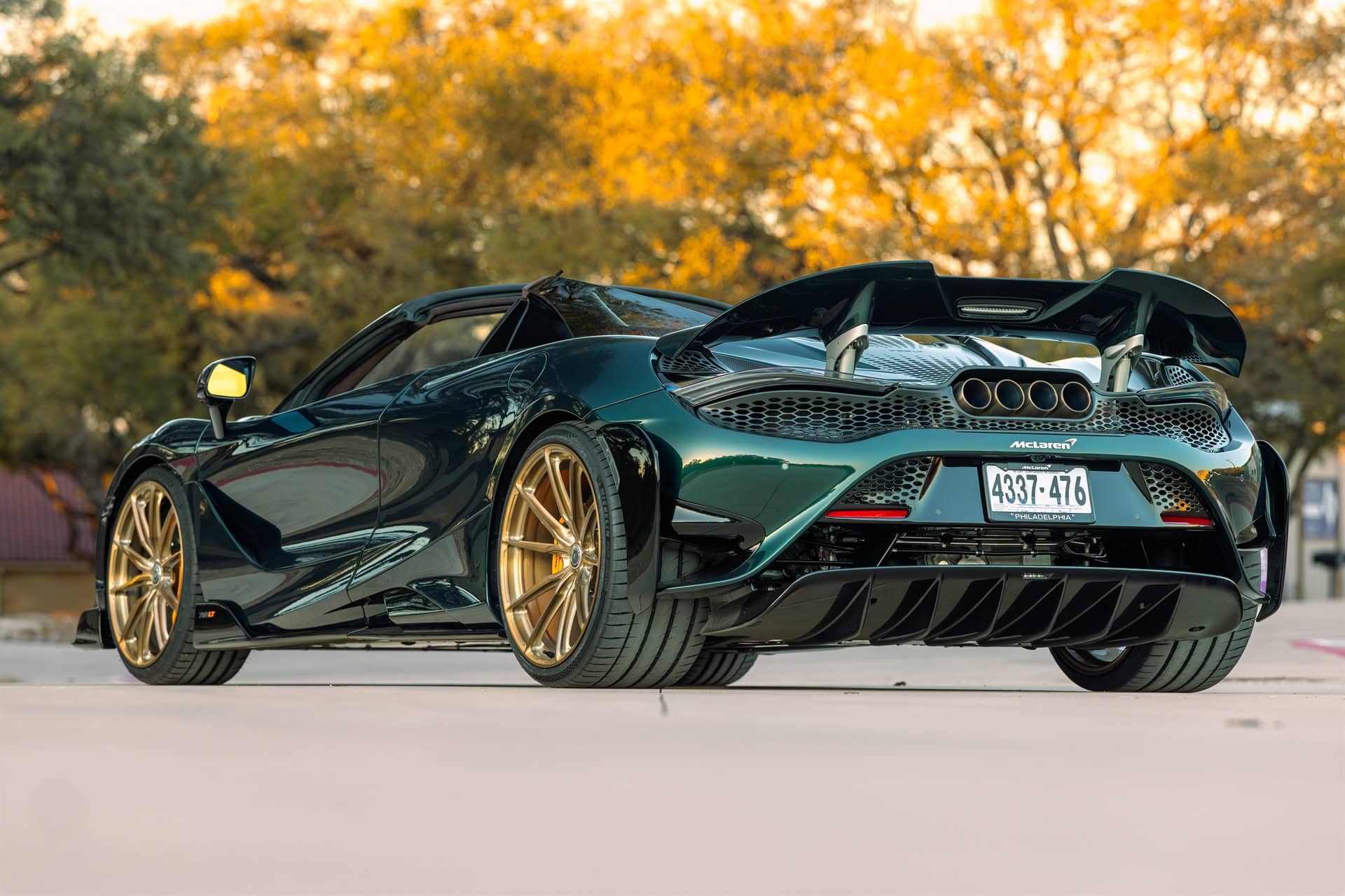 Photo 21 of Mclaren 765 LT Spider | on HRE P104SC | Brushed Champagne