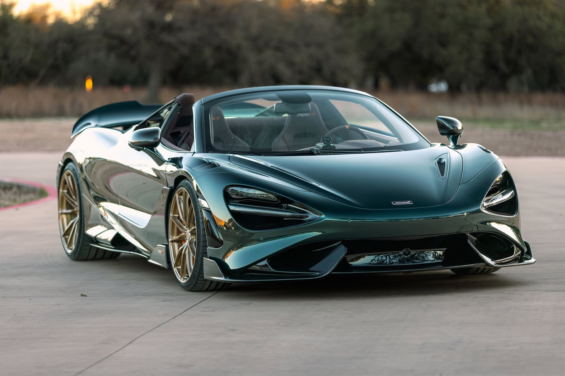 Photo 26 of Mclaren 765 LT Spider | on HRE P104SC | Brushed Champagne
