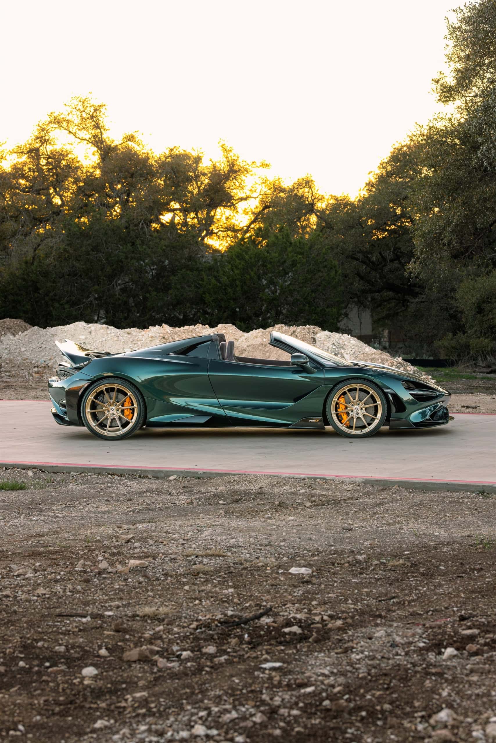 Photo 30 of Mclaren 765 LT Spider | on HRE P104SC | Brushed Champagne