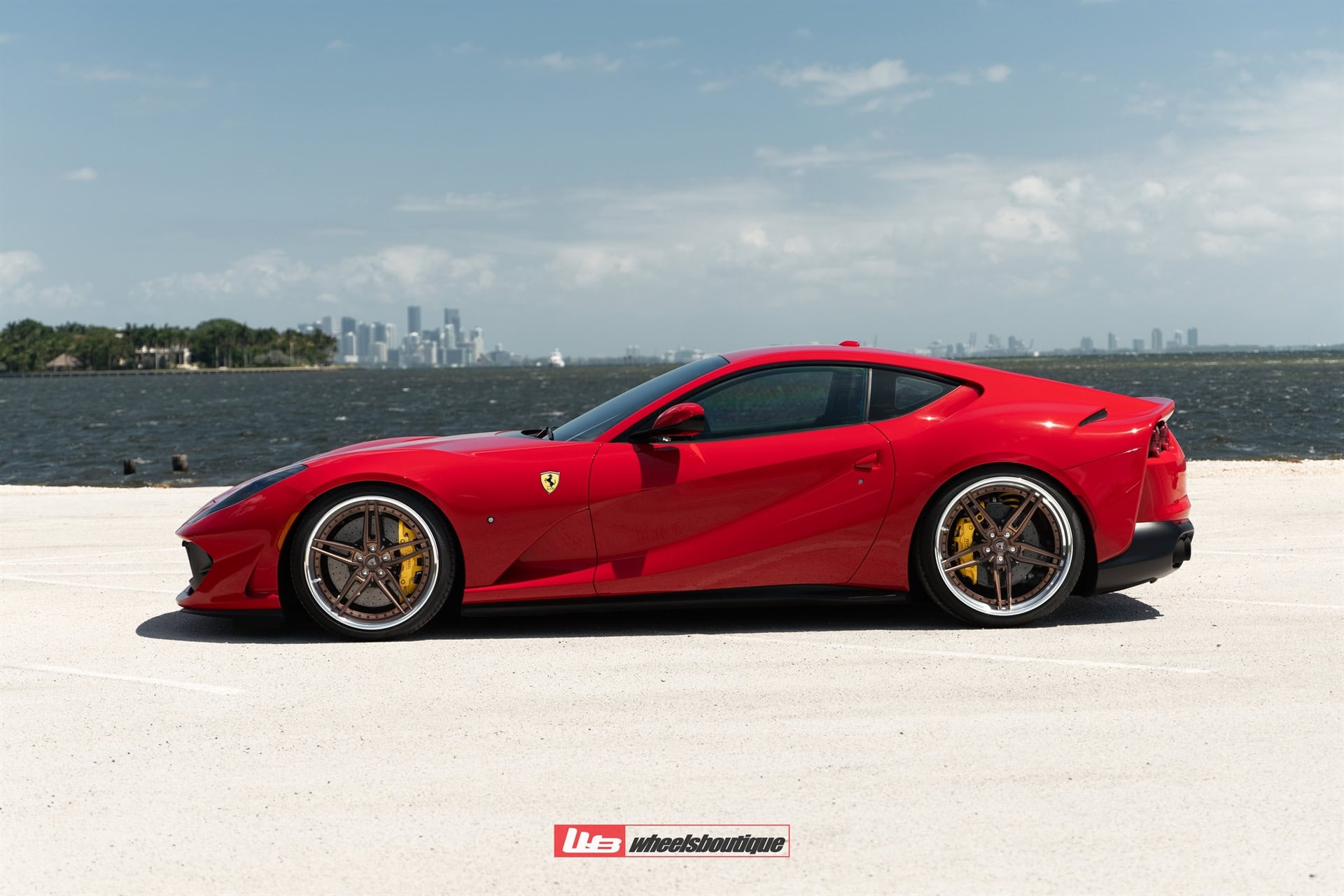 ANRKY AN37 | Ferrari 812 Superfast 2