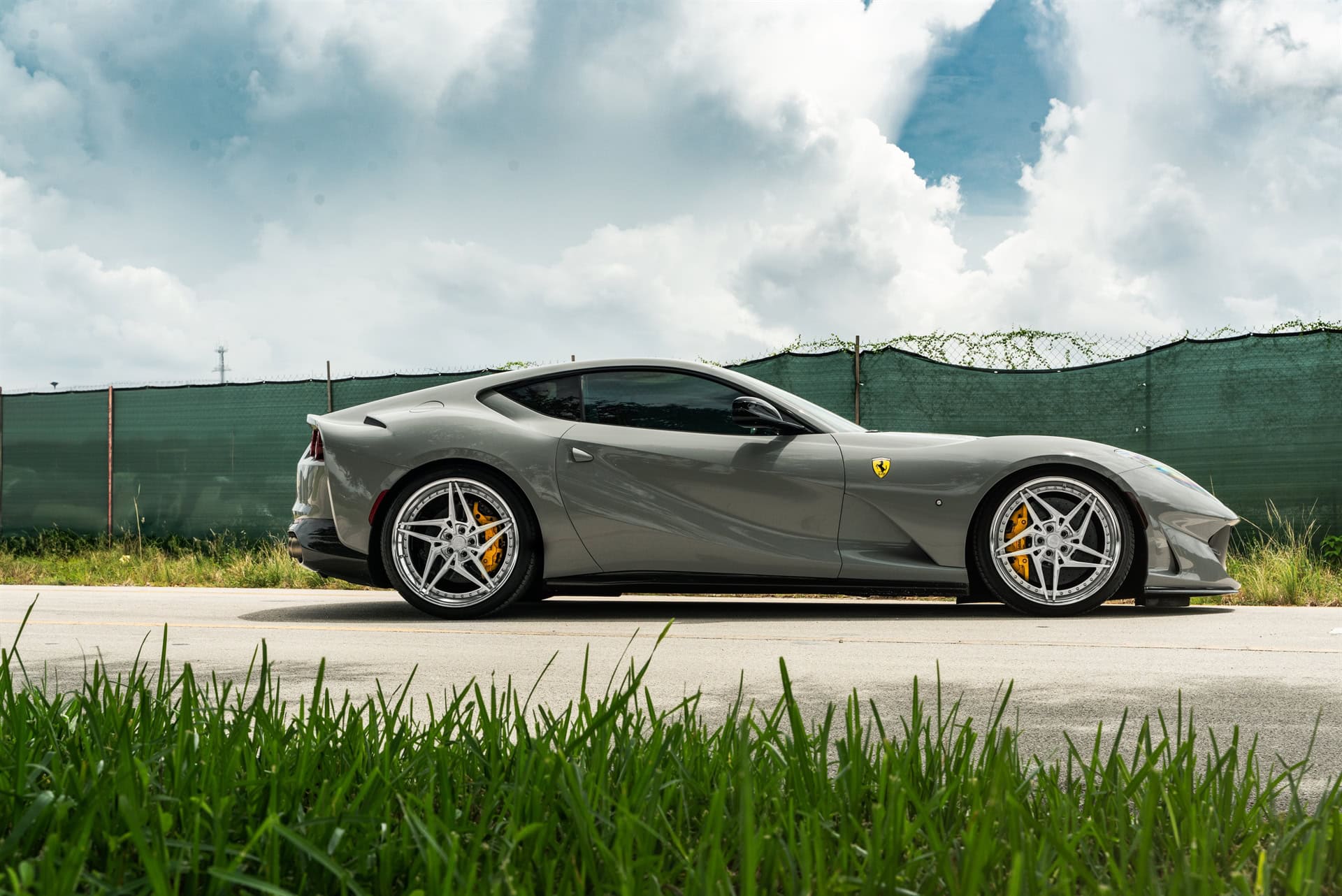 Ferrari 812 Superfast on ANRKY S3-X3