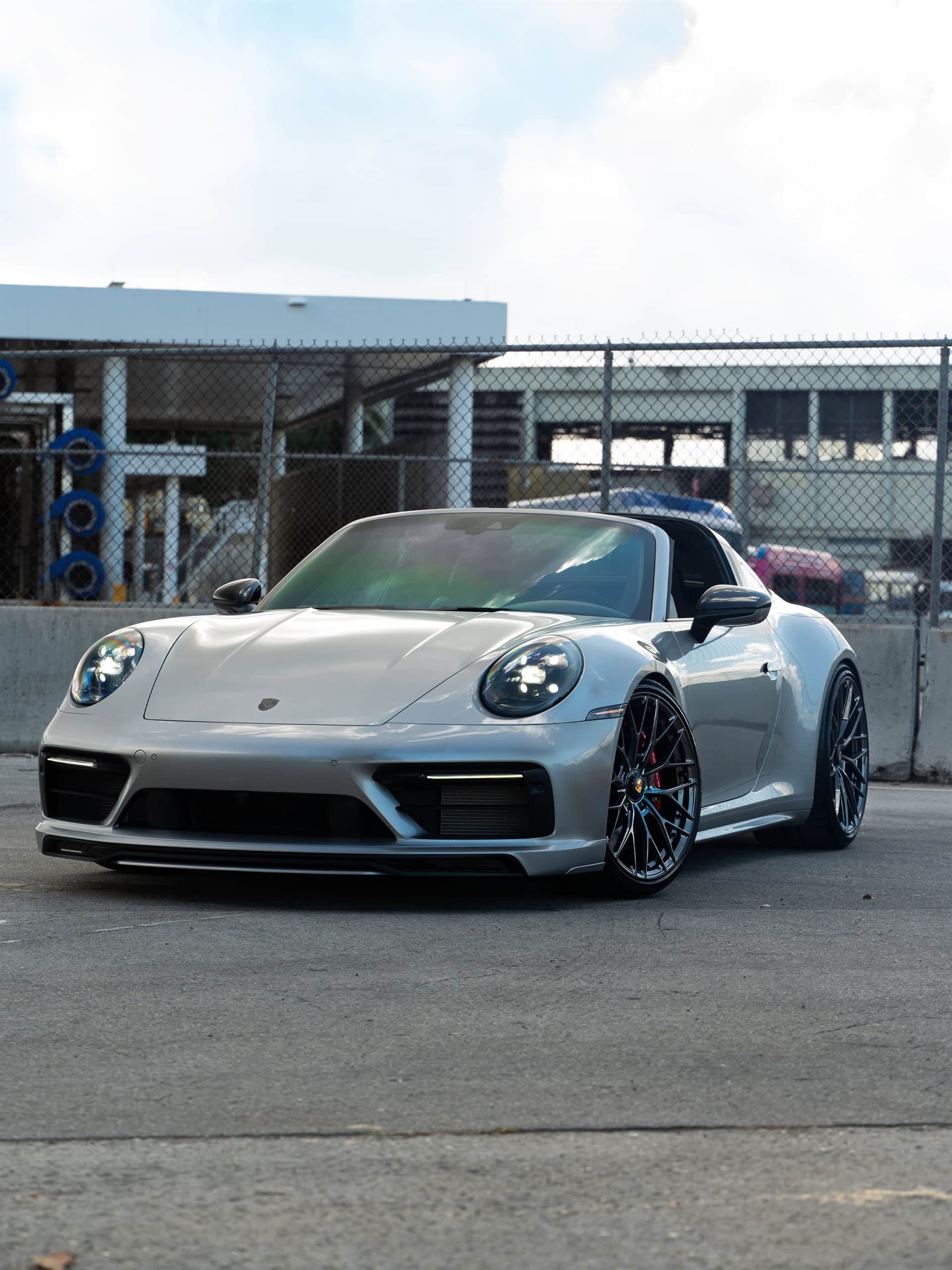 Porsche 992 Targa on ANRKY AN10 Wheels