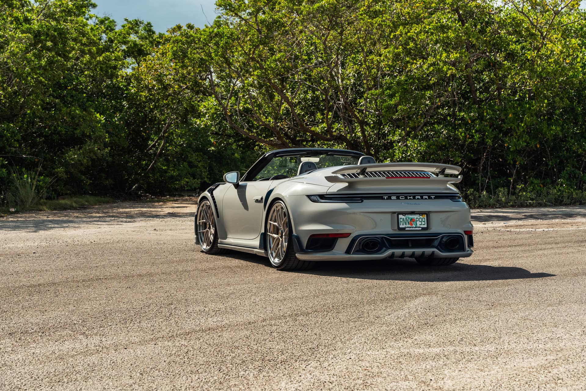 TECHART 992 Turbo S | Chalk | on HRE S101SC | Satin White Gold