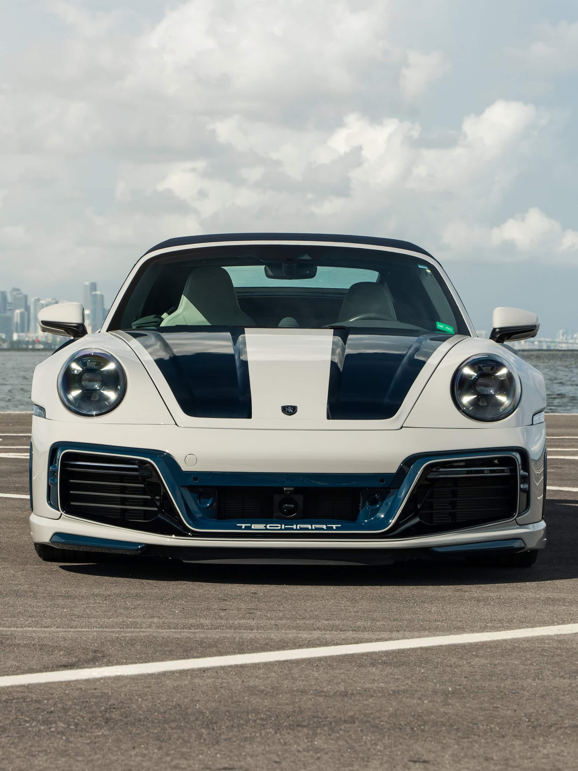 TECHART 992 Turbo S | Chalk | on HRE S101SC | Satin White Gold