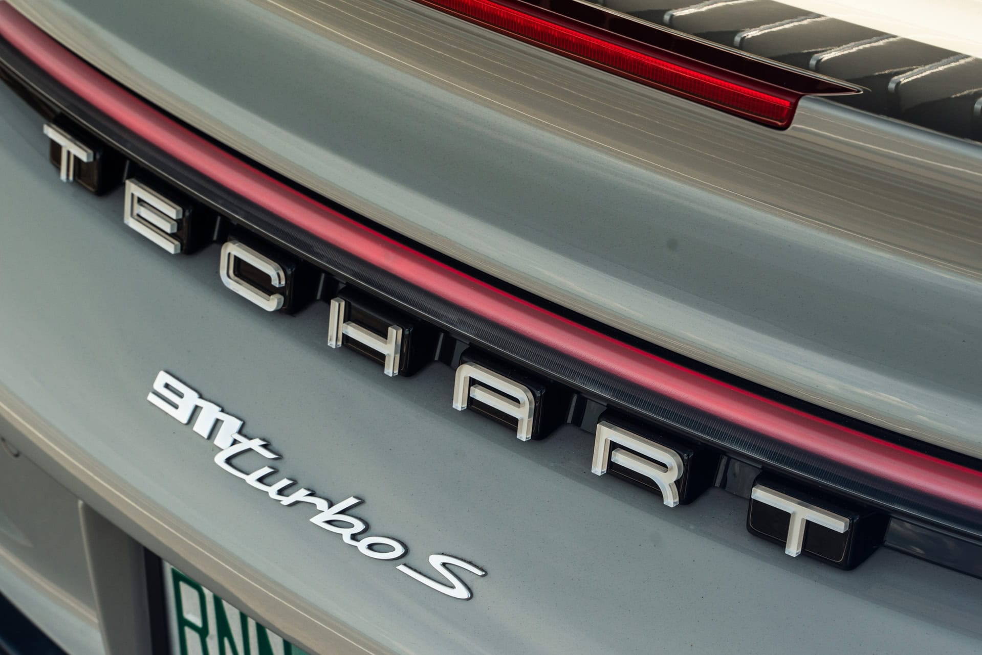 TECHART 992 Turbo S | Chalk | on HRE S101SC | Satin White Gold