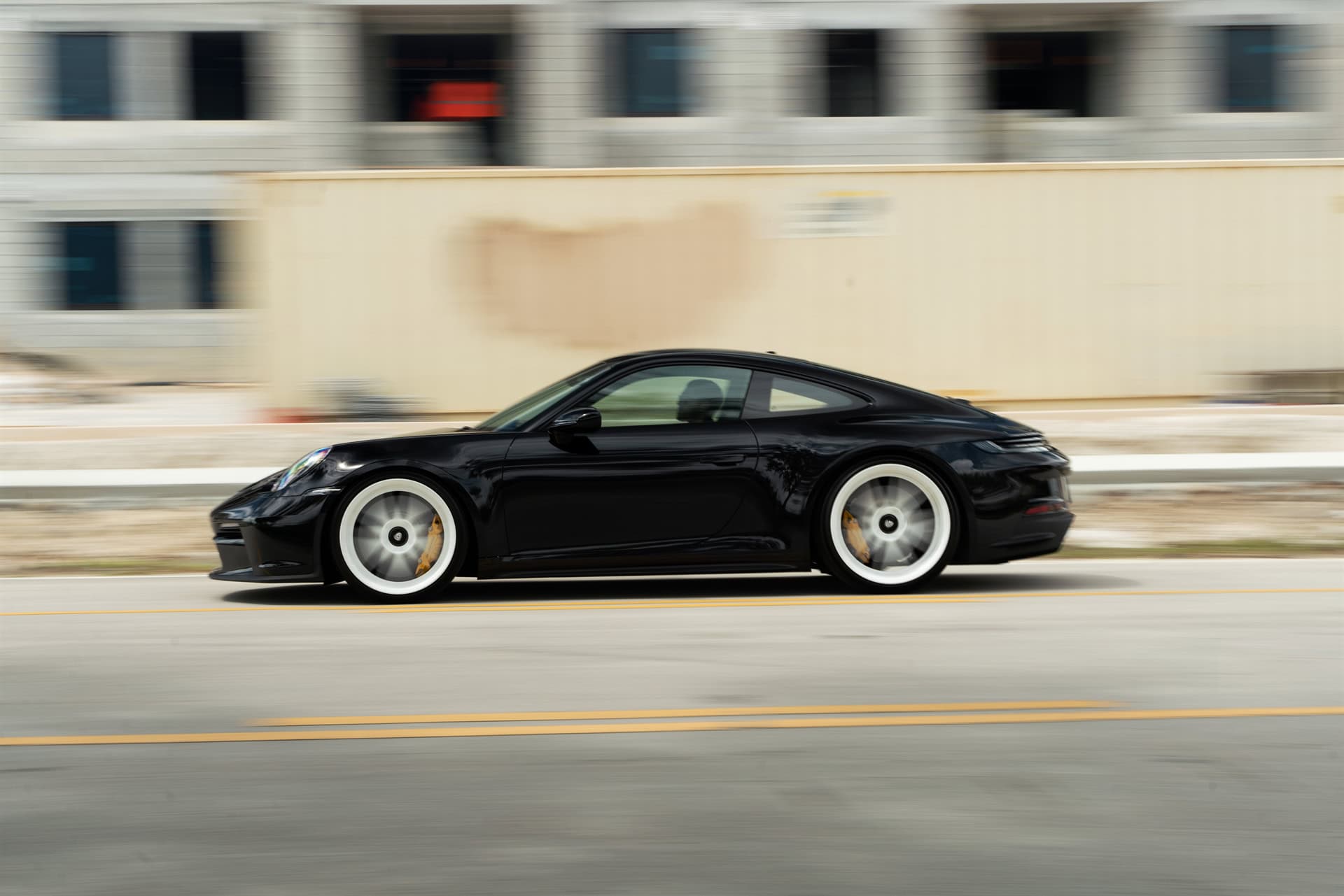 Porsche 992 GT3 Touring | Black | on ANRKY AN27 | Gloss White