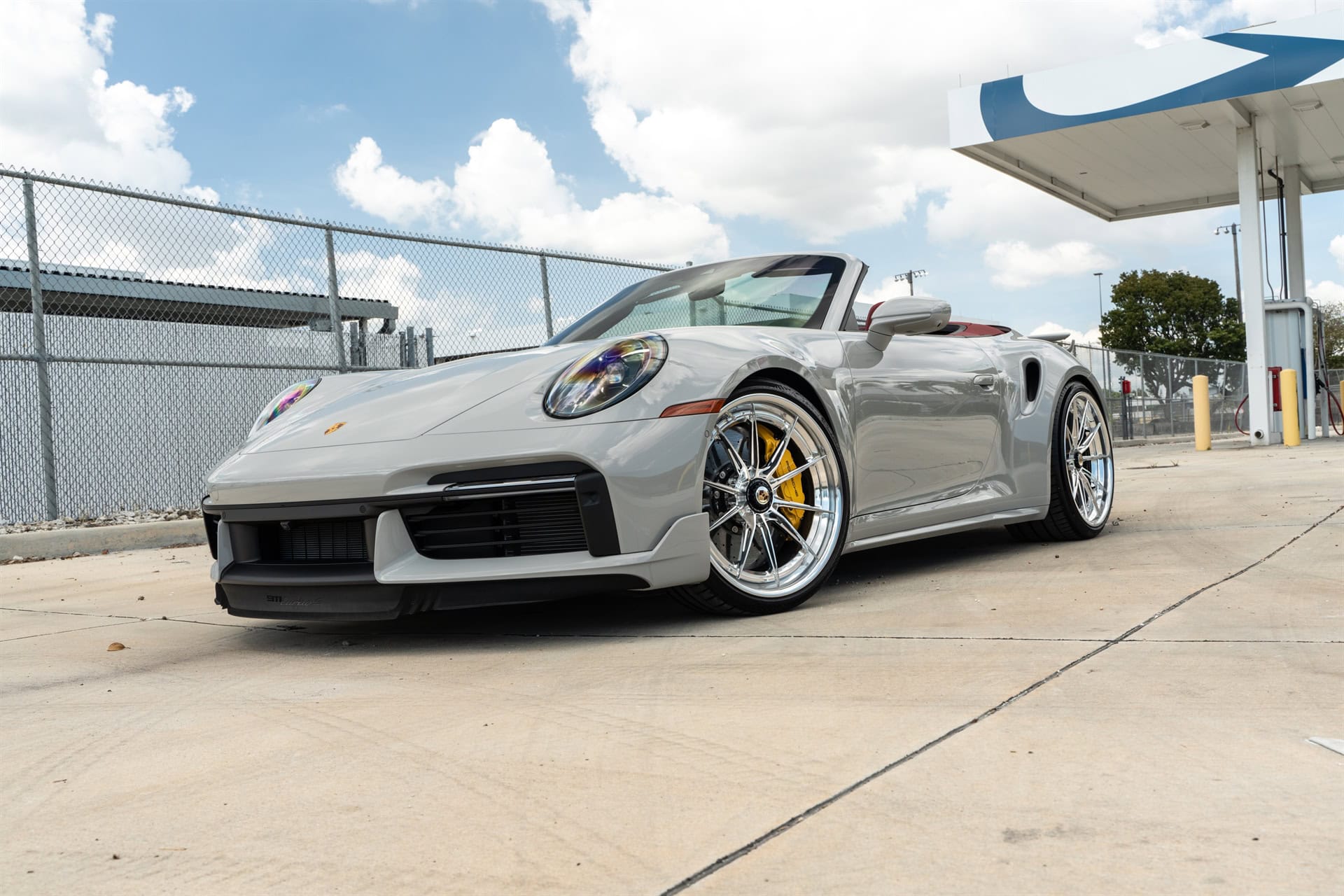 Photo 22 of 1886 Wheels G010 | Porsche 992 Turbo S Cabriolet