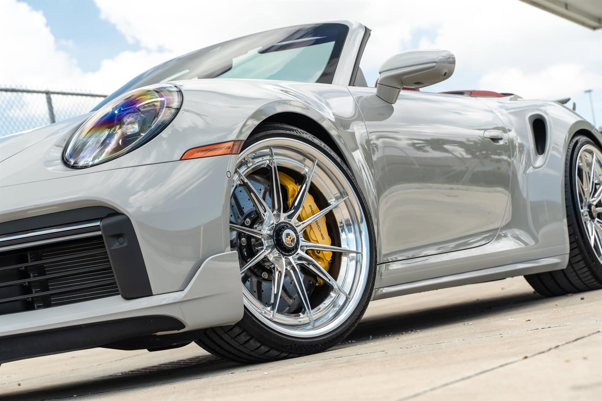 Photo 23 of 1886 Wheels G010 | Porsche 992 Turbo S Cabriolet