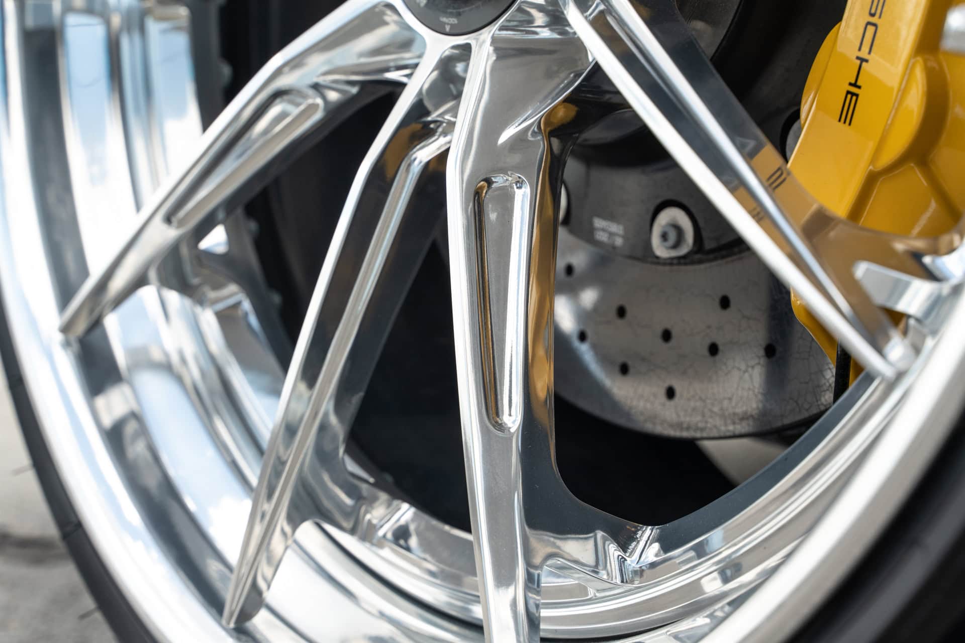 1886 Wheels G010 | Porsche 992 Turbo S Cabriolet