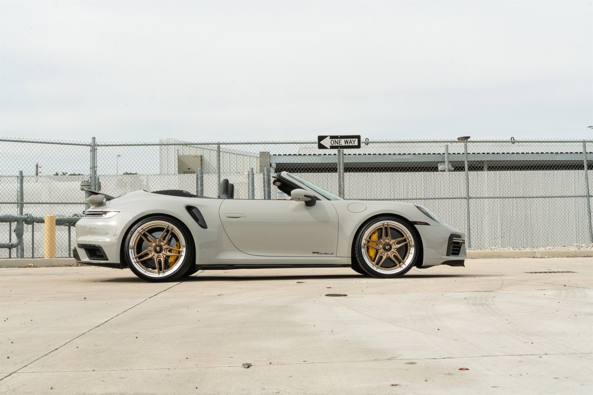 Porsche 992 Turbo / HRE S107SC