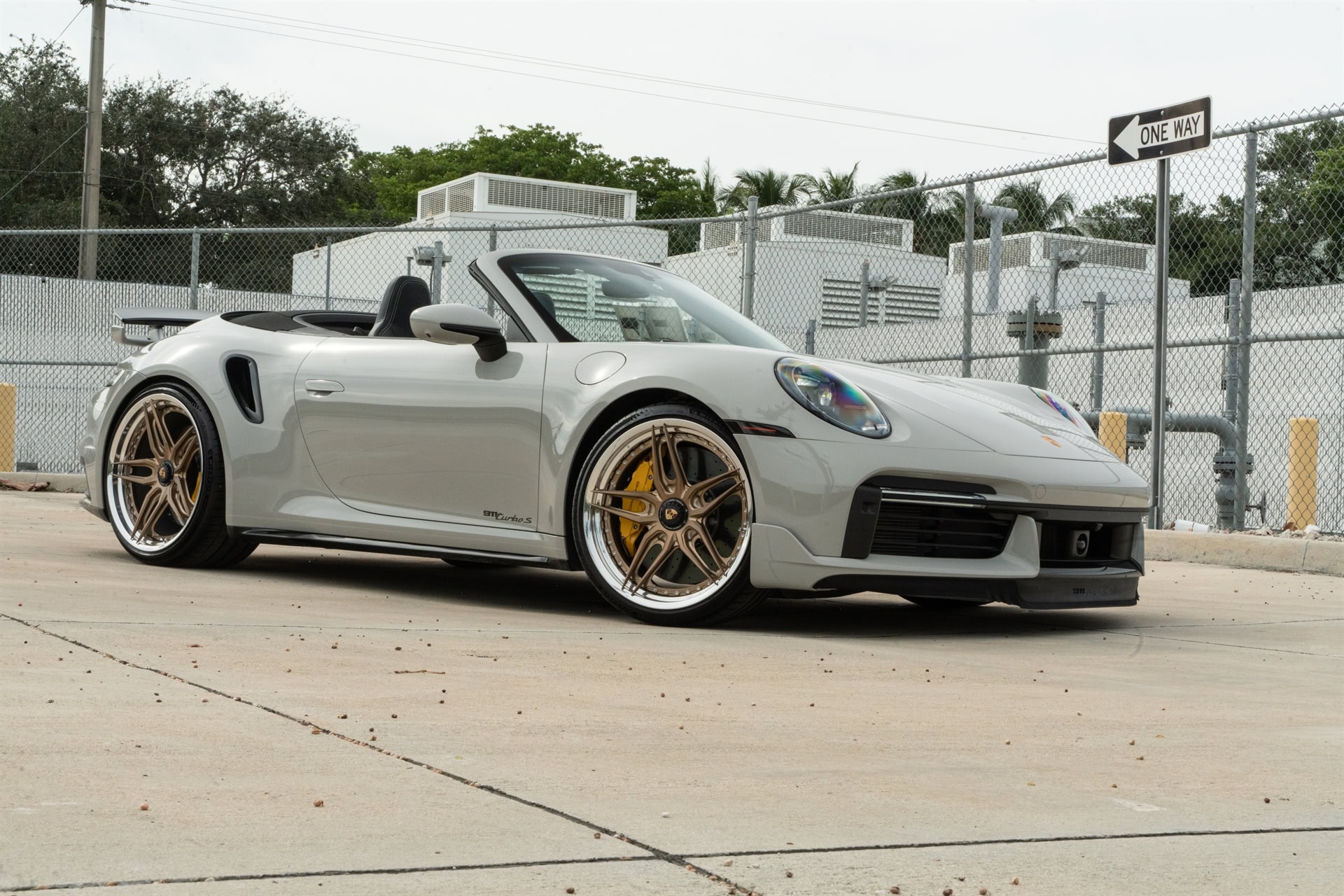 Porsche 992 Turbo / HRE S107SC