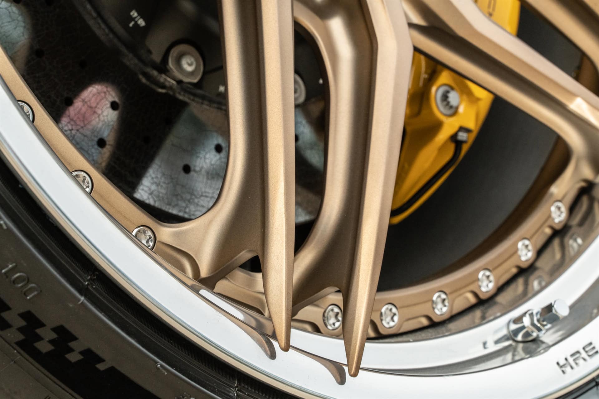 Porsche 992 Turbo / HRE S107SC