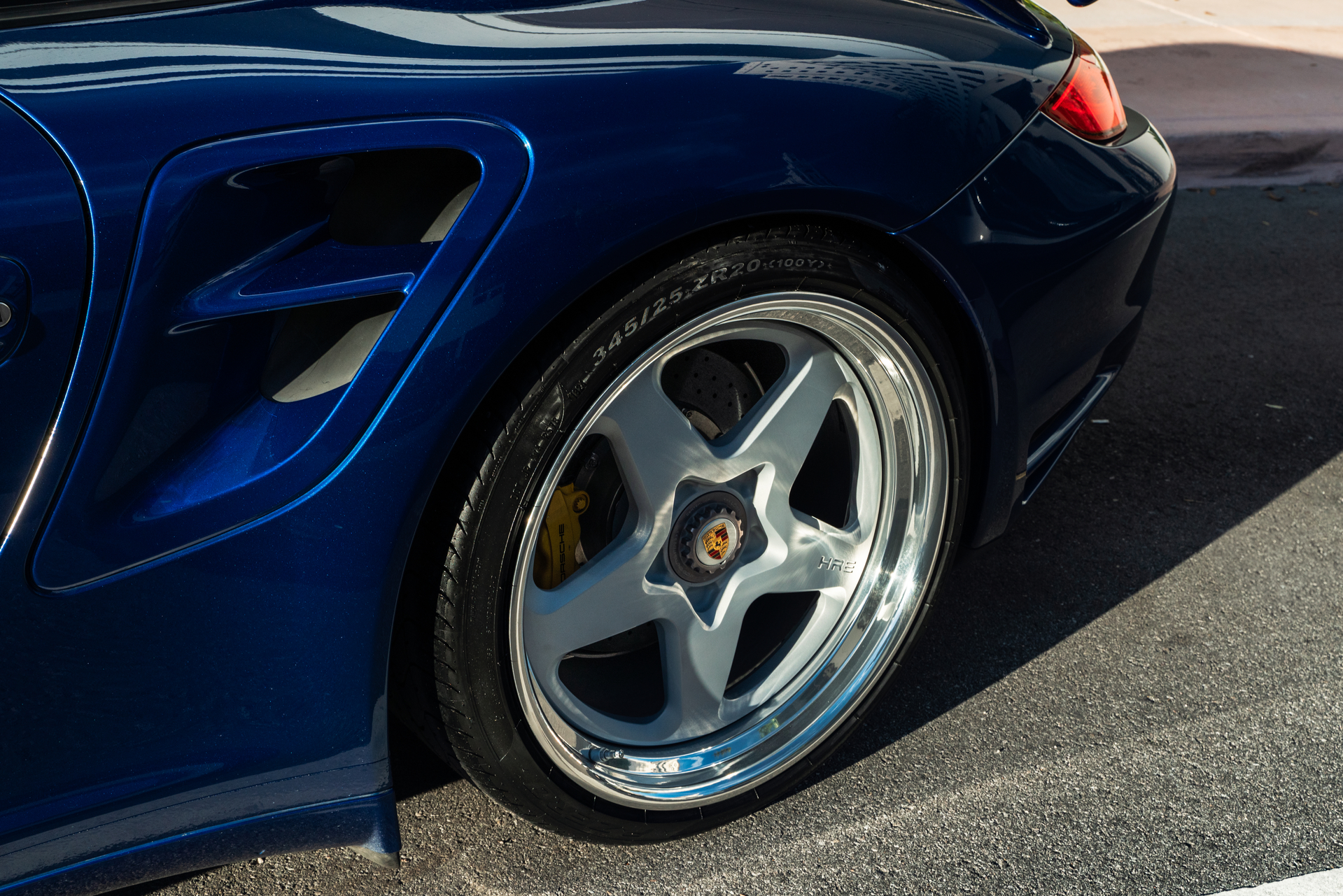 Porsche 997 Turbo | Aqua Blue Metallic | HRE 527 FMR