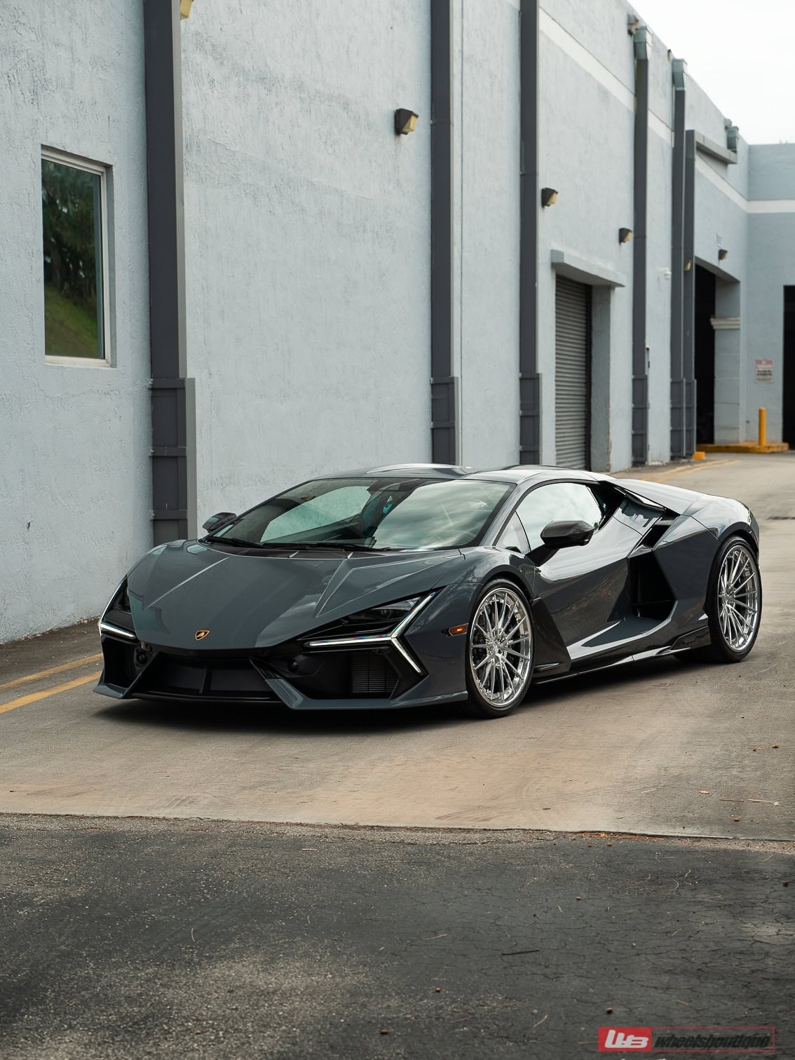 Photo 31 of Lamborghini Revuelto – AN39 SeriesTHREE