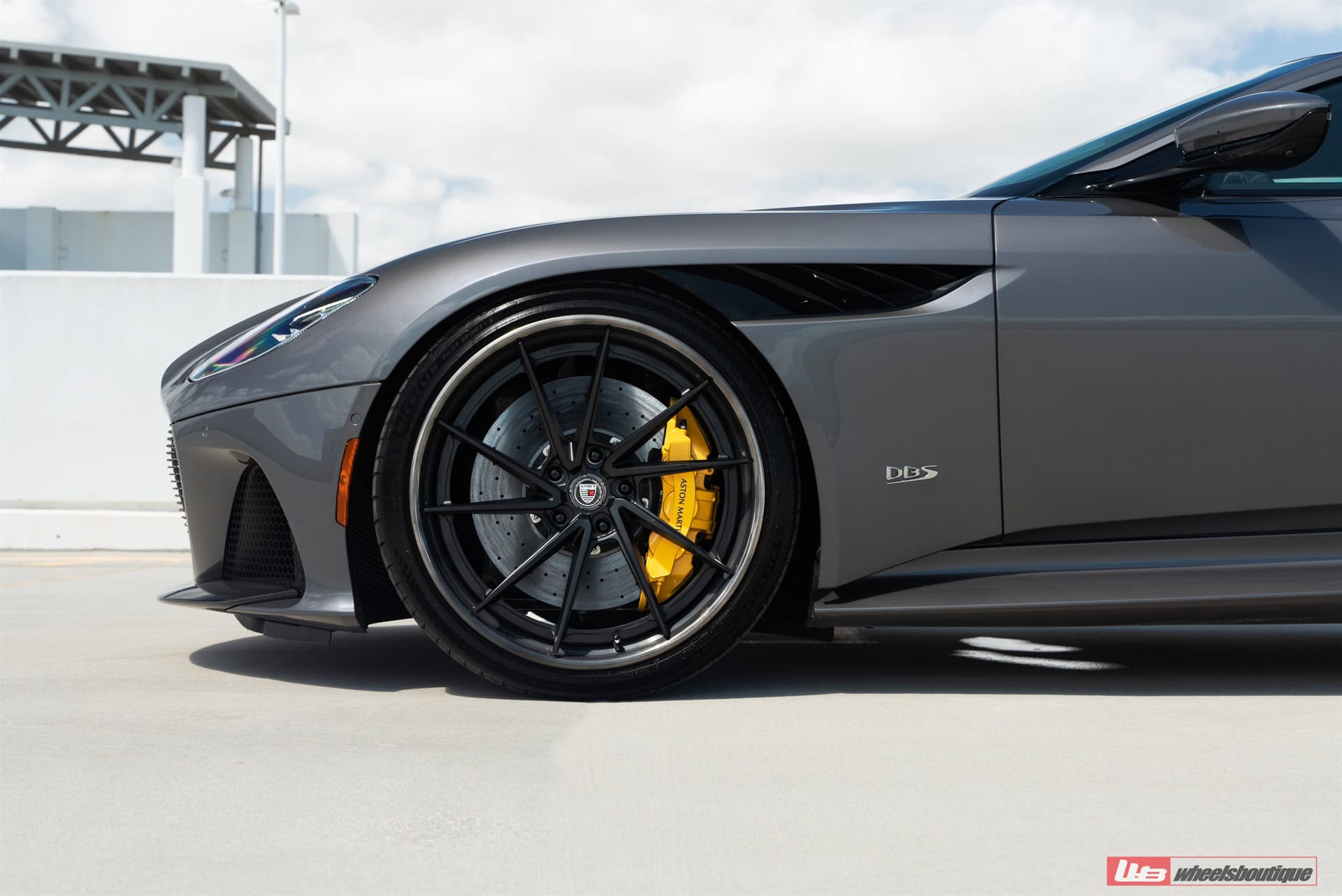 ANRKY AN33 | Aston Martin DBS Superleggera