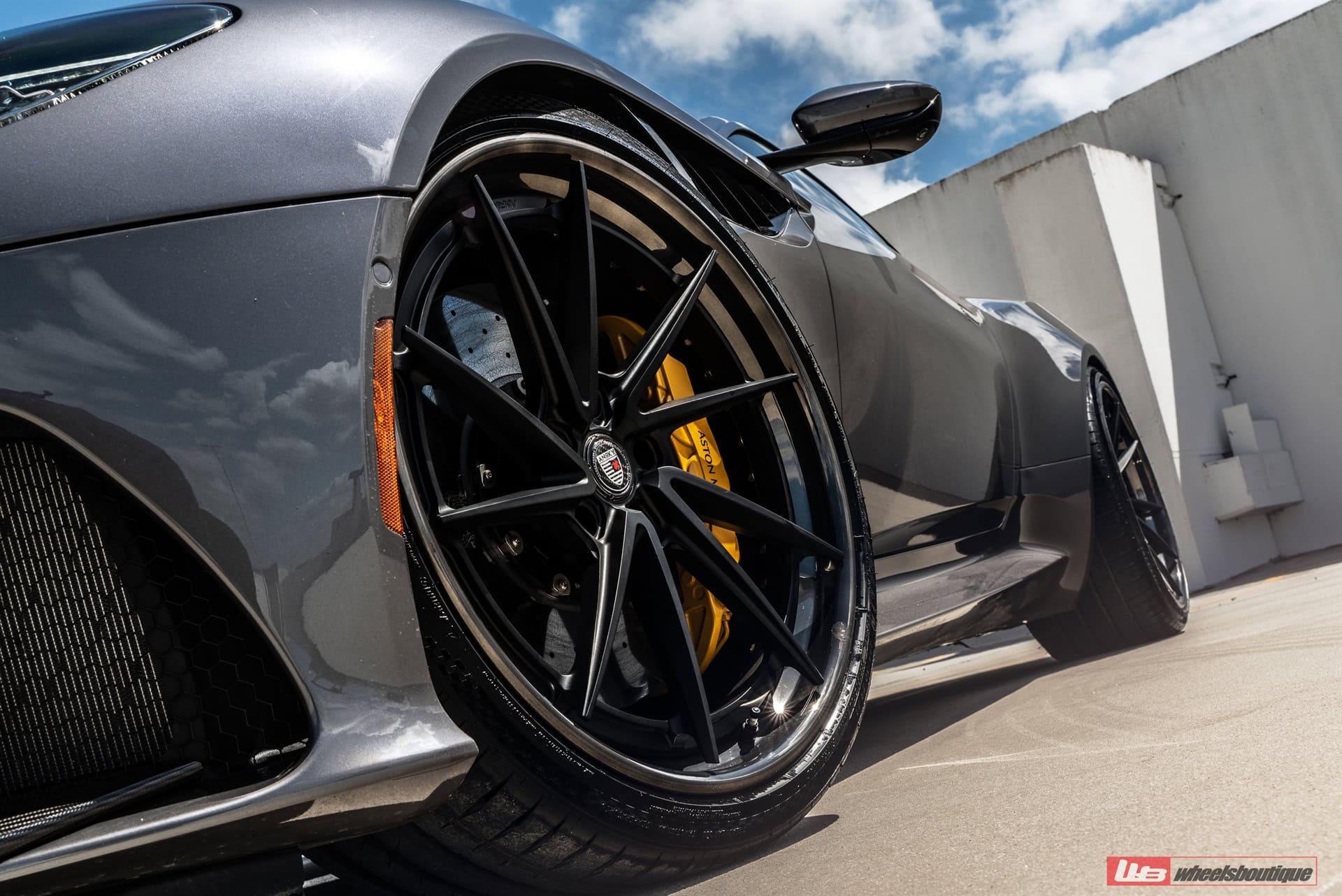 Photo 23 of ANRKY AN33 | Aston Martin DBS Superleggera