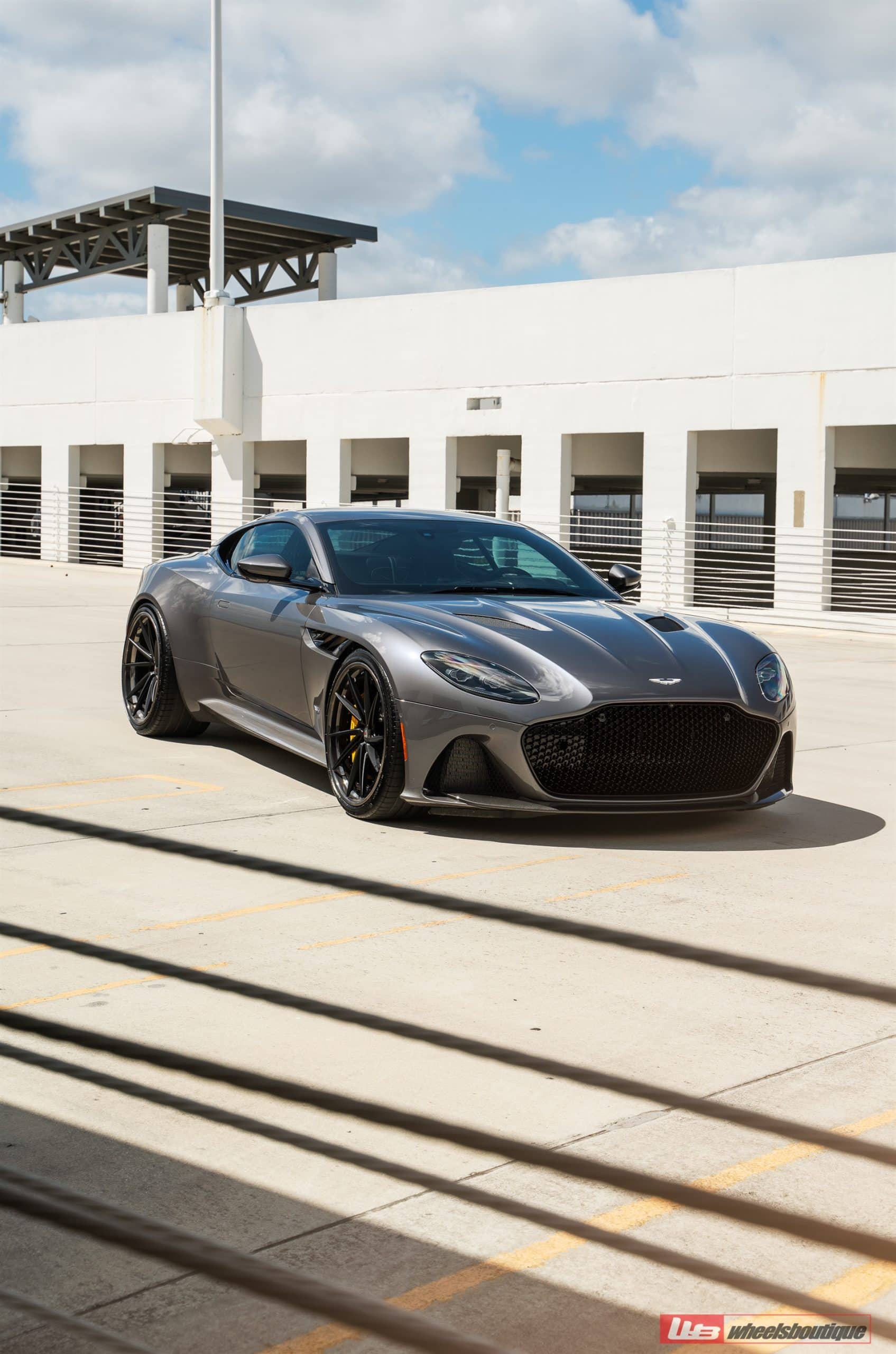 Photo 29 of ANRKY AN33 | Aston Martin DBS Superleggera
