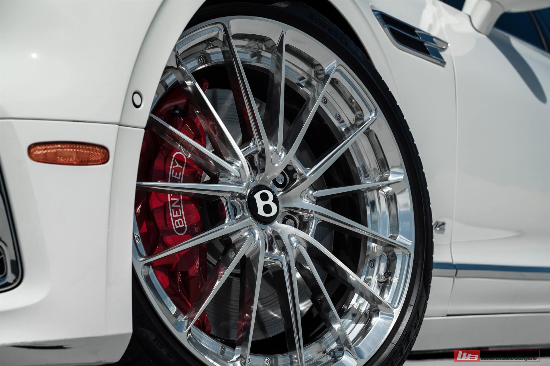 Photo 33 of ANRKY AN29 | Bentley Flying Spur