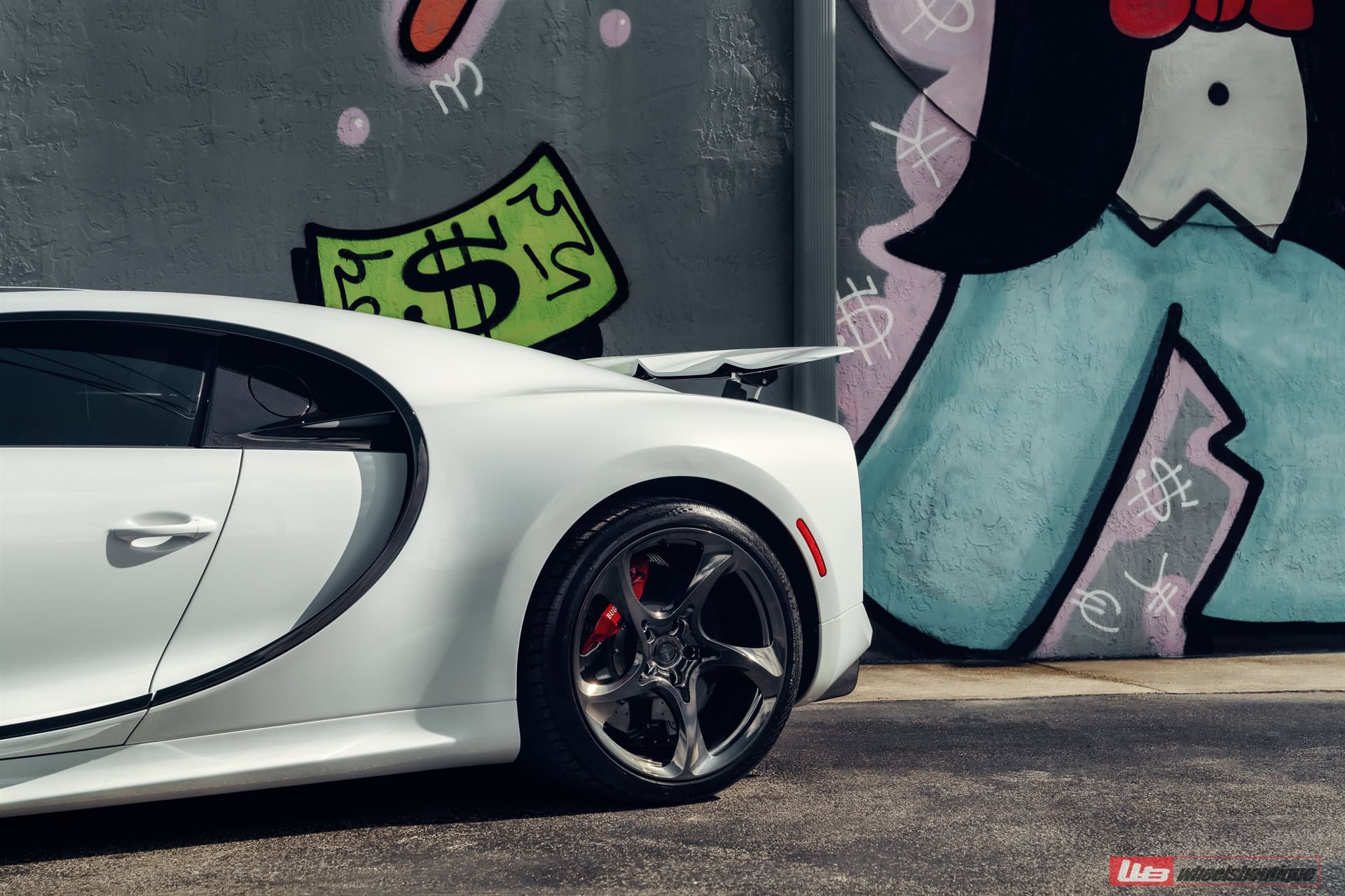 Bugatti Chiron | on ANRKY XR-105 | Mirror Polished Smoke