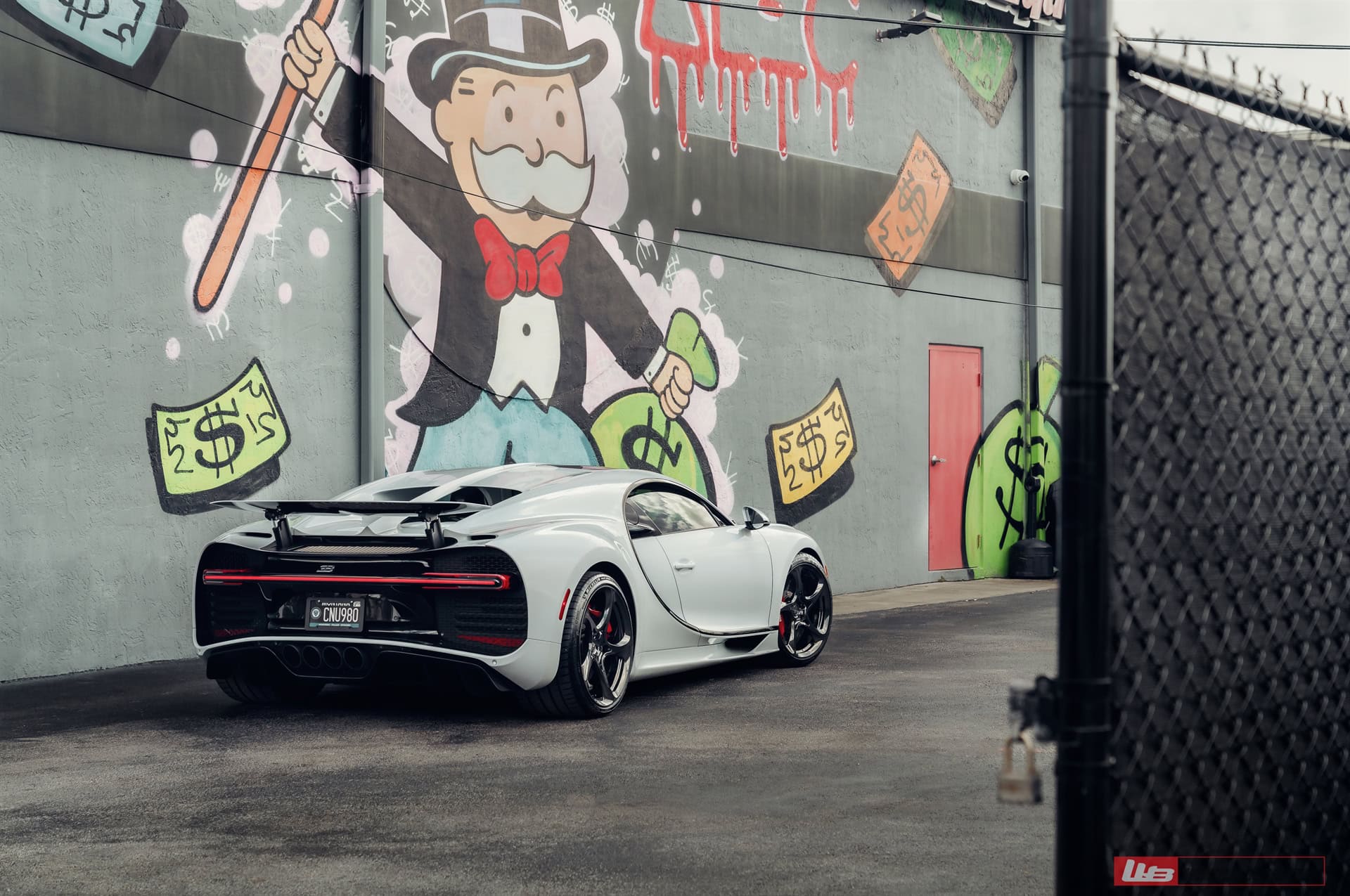 Bugatti Chiron | on ANRKY XR-105 | Mirror Polished Smoke