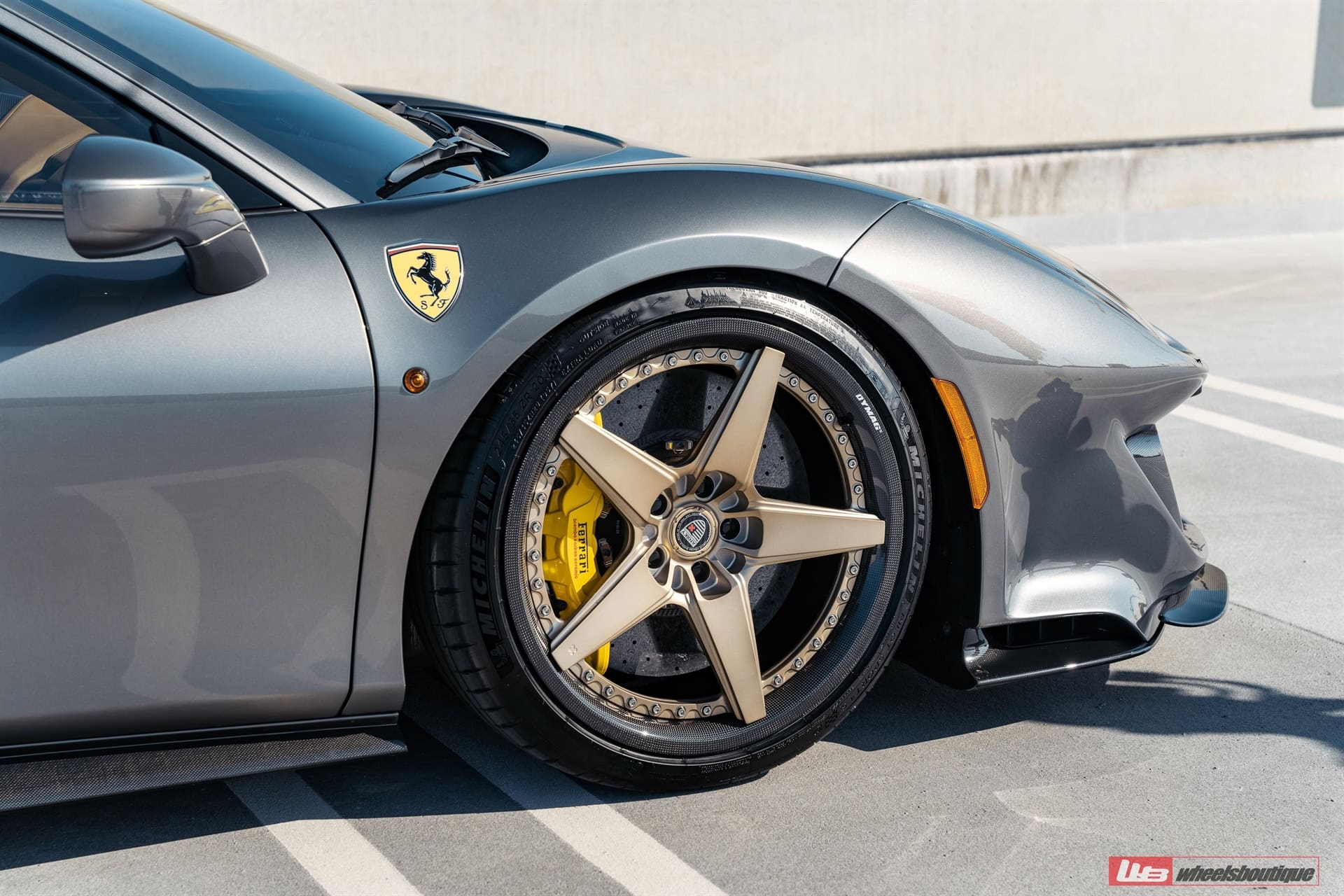 Photo 26 of Ferrari 488 Pista | Grigio Silverstone | on ANRKY RS5.3C | Satin Brushed Champagne