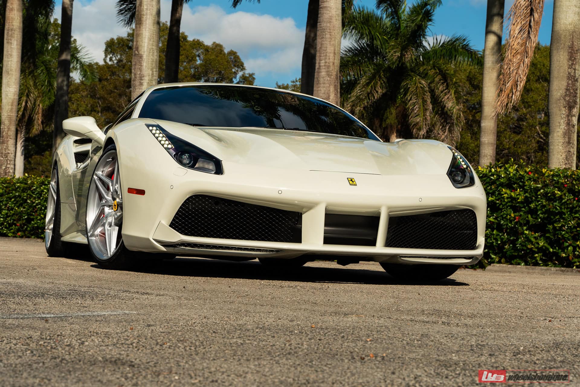 Photo 23 of Ferrari 488 GTB | Bianco Fuji | on ANRKY S1-X3 | Brushed Clear