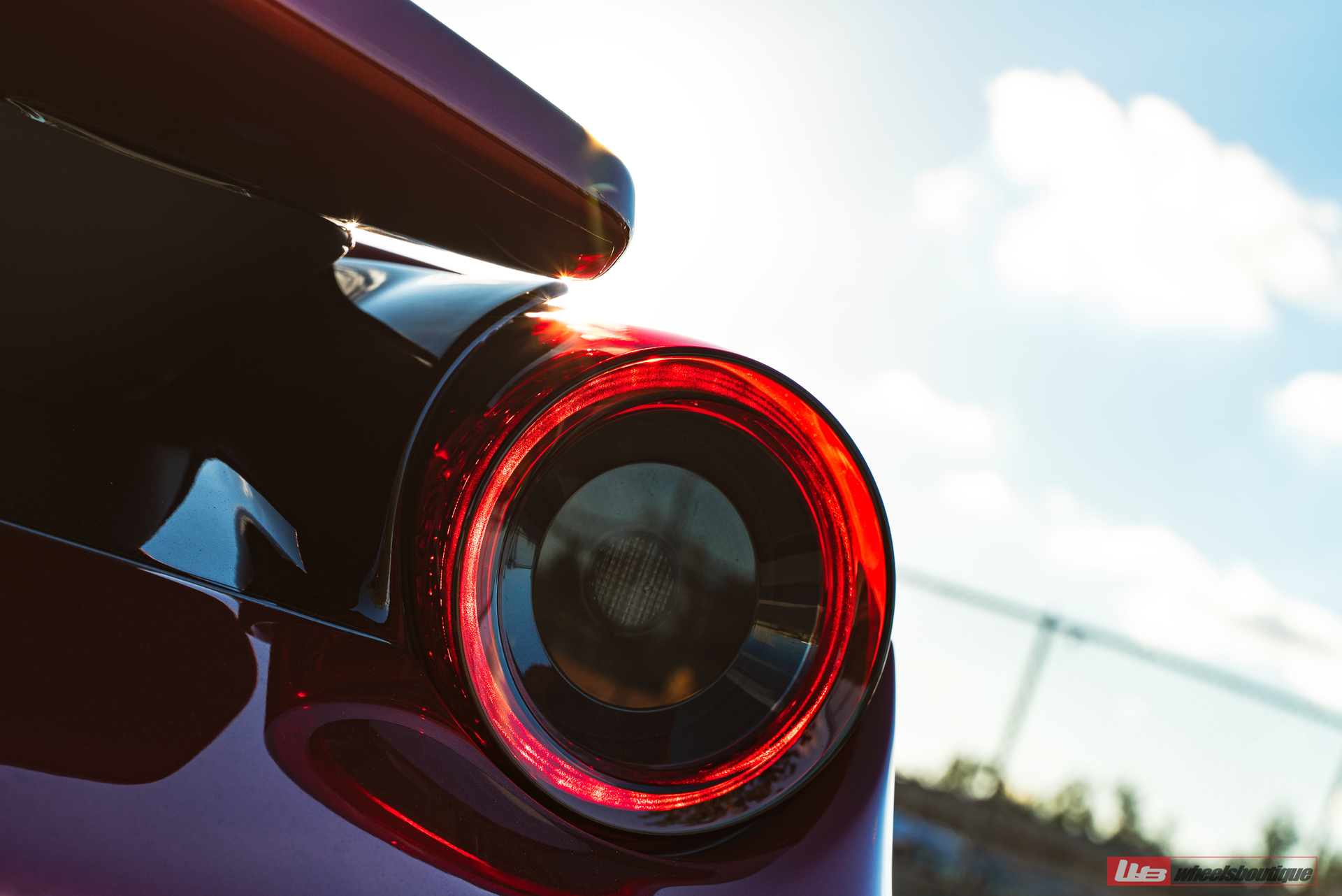 Ferrari 488 Pista | Rosso Fiorano | on ANRKY XR-01 Ultralight | Brushed Clear