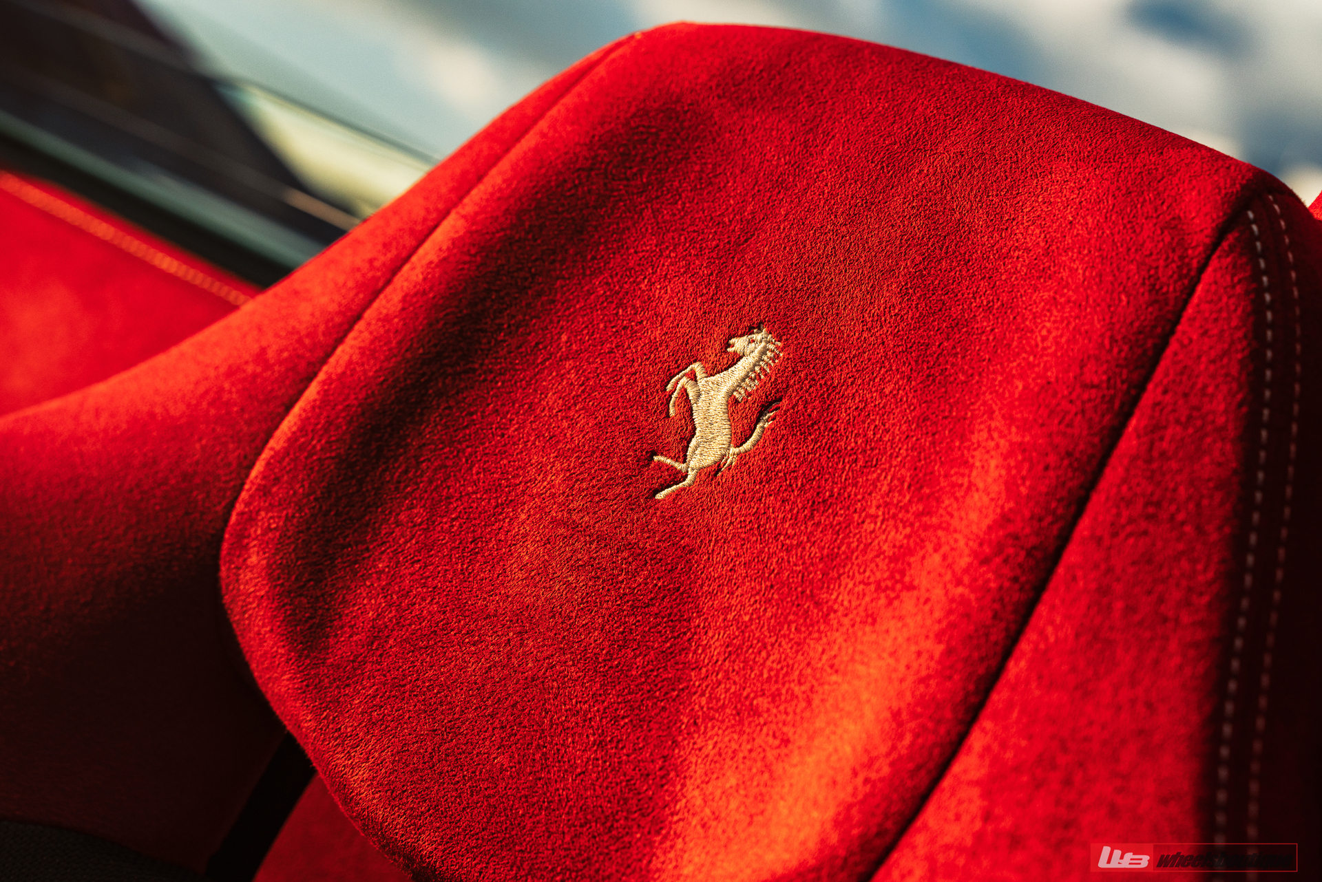 Ferrari 488 Pista | Rosso Fiorano | on ANRKY XR-01 Ultralight | Brushed Clear