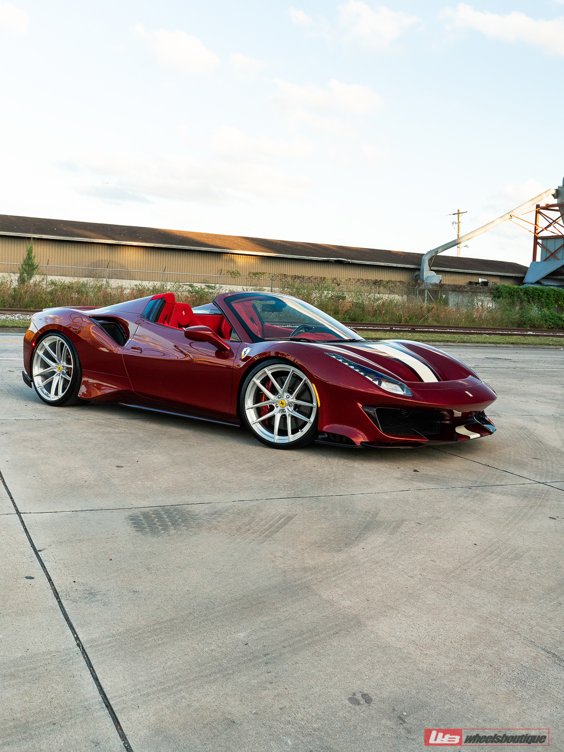 Ferrari 488 Pista | Rosso Fiorano | on ANRKY XR-01 Ultralight | Brushed Clear