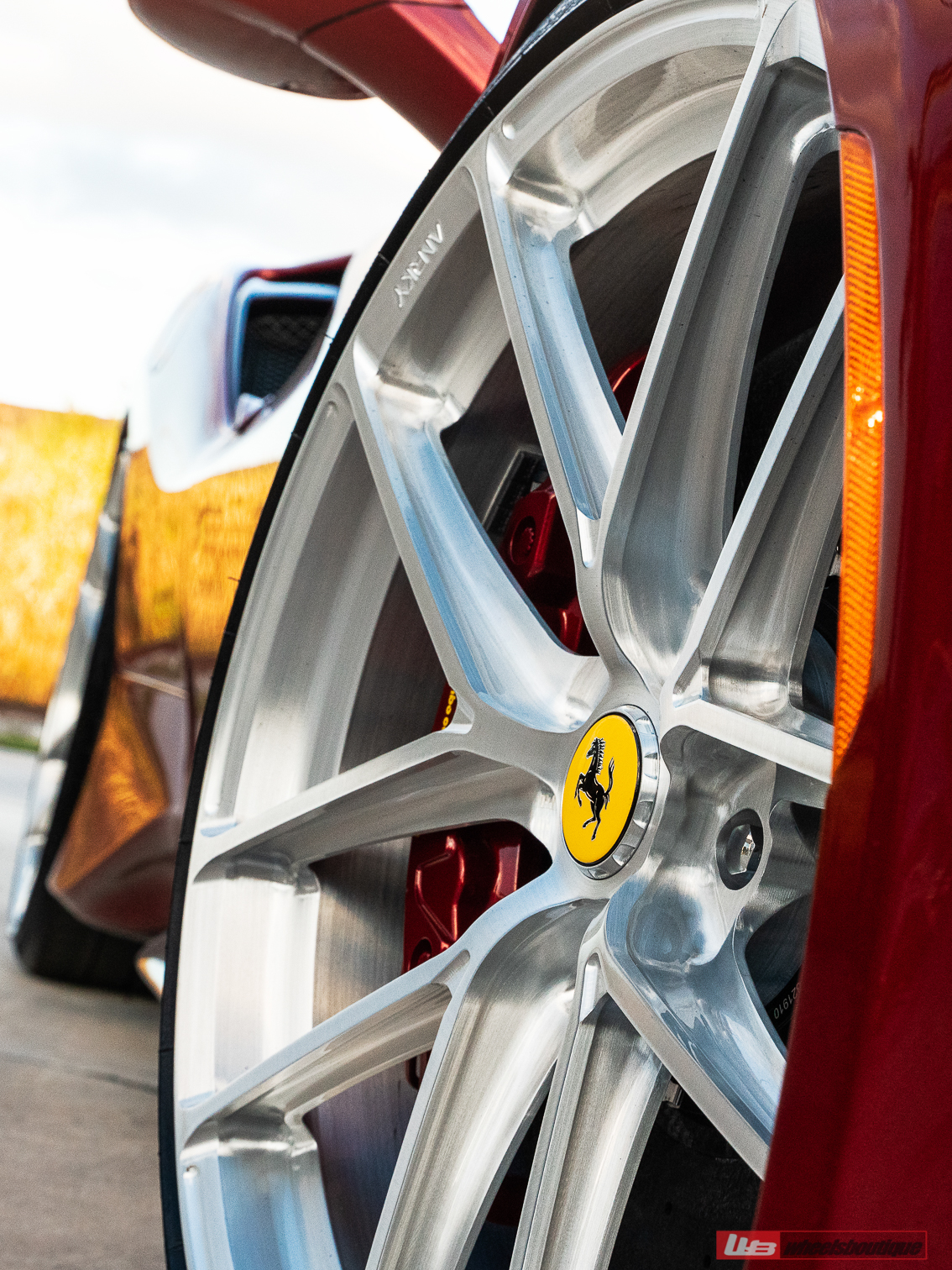Ferrari 488 Pista | Rosso Fiorano | on ANRKY XR-01 Ultralight | Brushed Clear