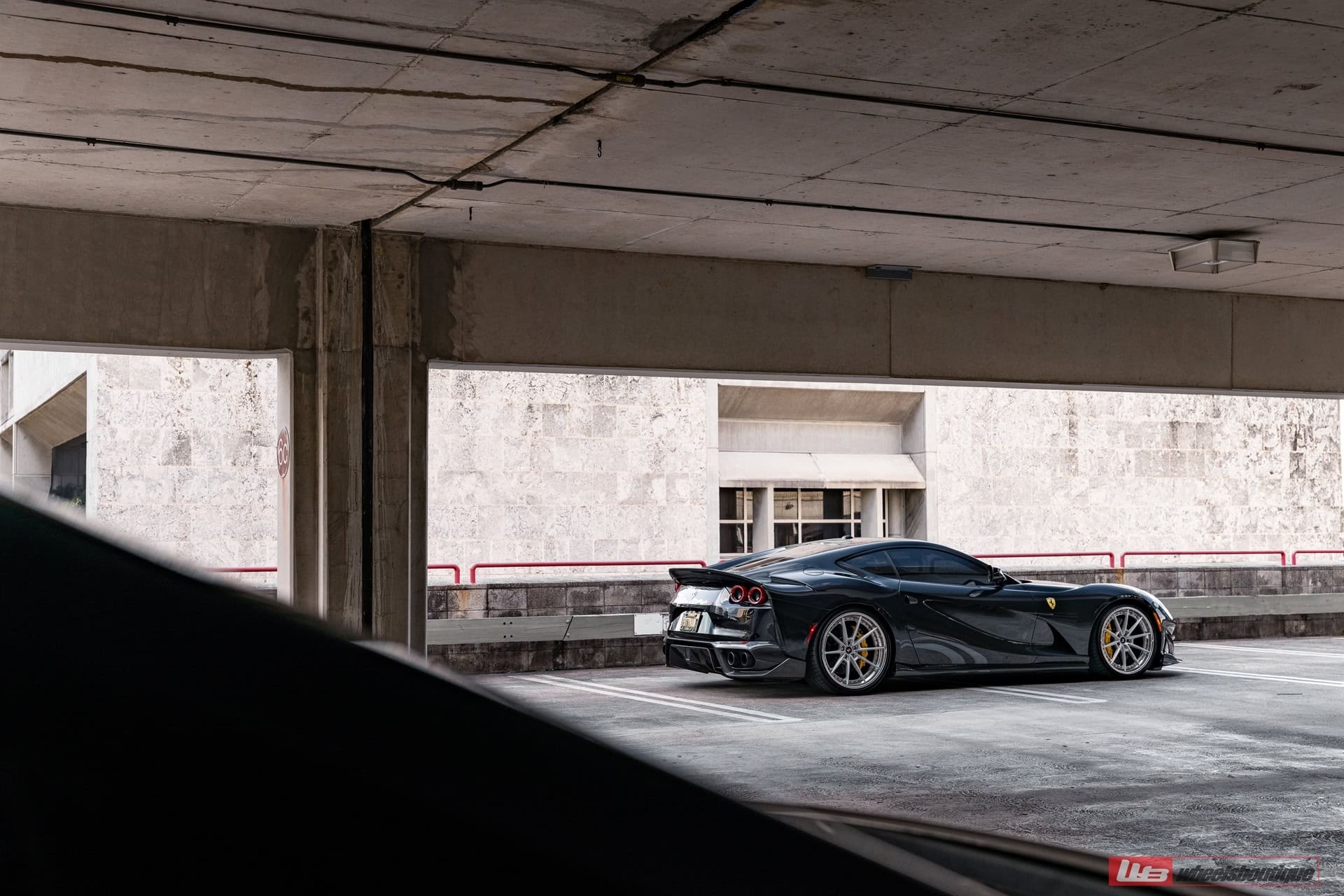 ANRKY AN38 | Ferrari 812 Superfast 2
