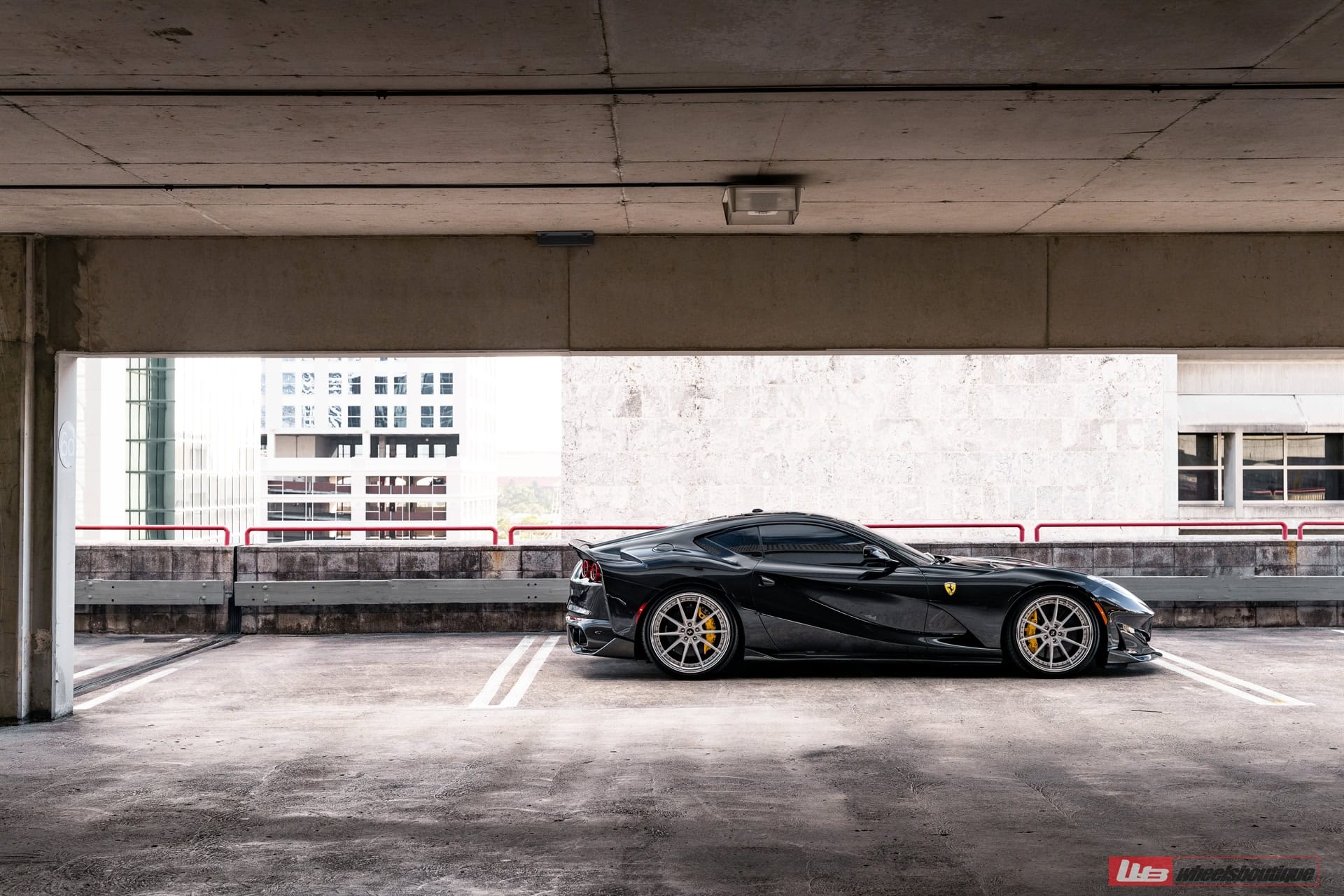 ANRKY AN38 | Ferrari 812 Superfast 2
