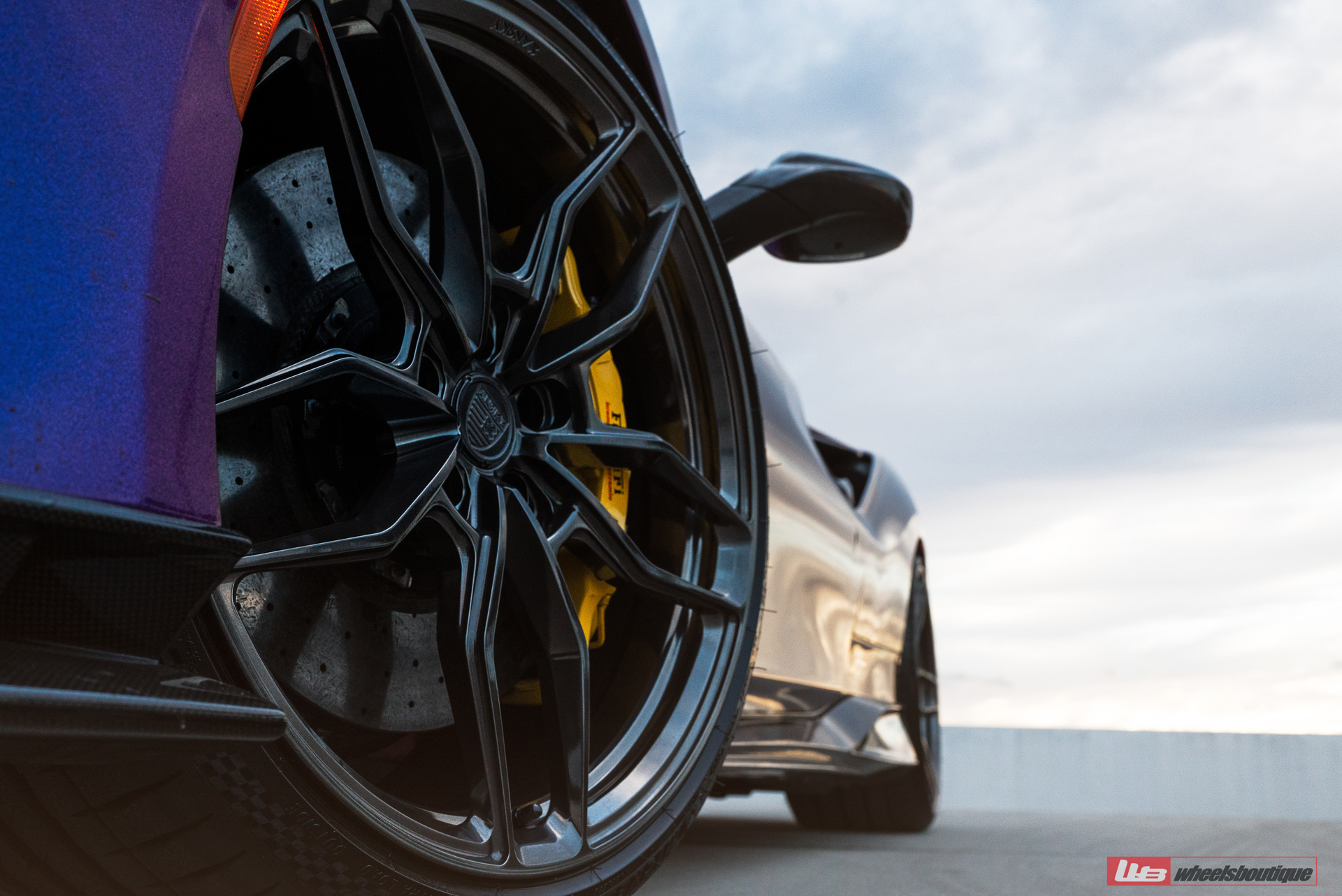 1016 Industries F8 Tributo | on ANRKY AN10 | Mirror Polished Smoke