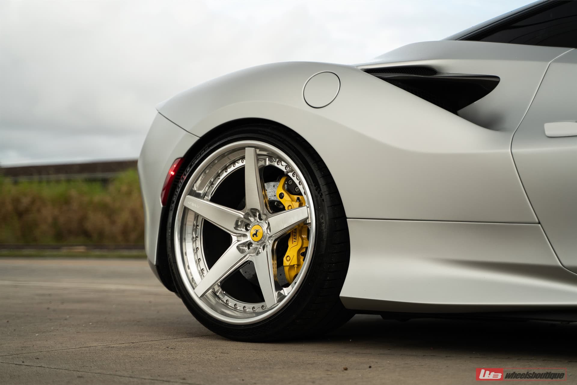 Photo 24 of Ferrari F8 on ANRKY RS5.3 RETROSeries