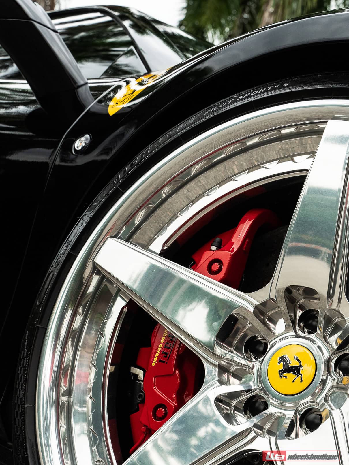 Photo 25 of Ferrari F8 Tributo Spider – RETROSeries RS5.3