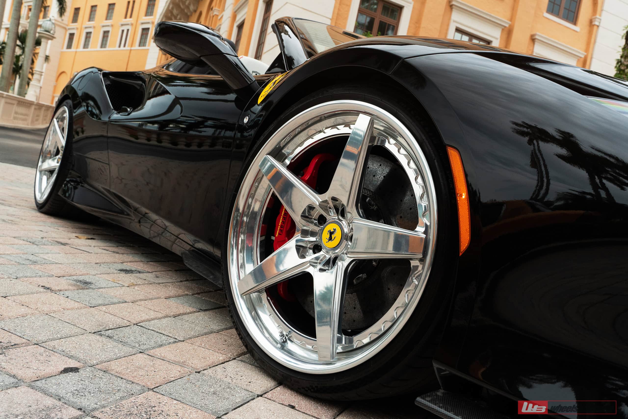 Ferrari F8 Tributo Spider – RETROSeries RS5.3