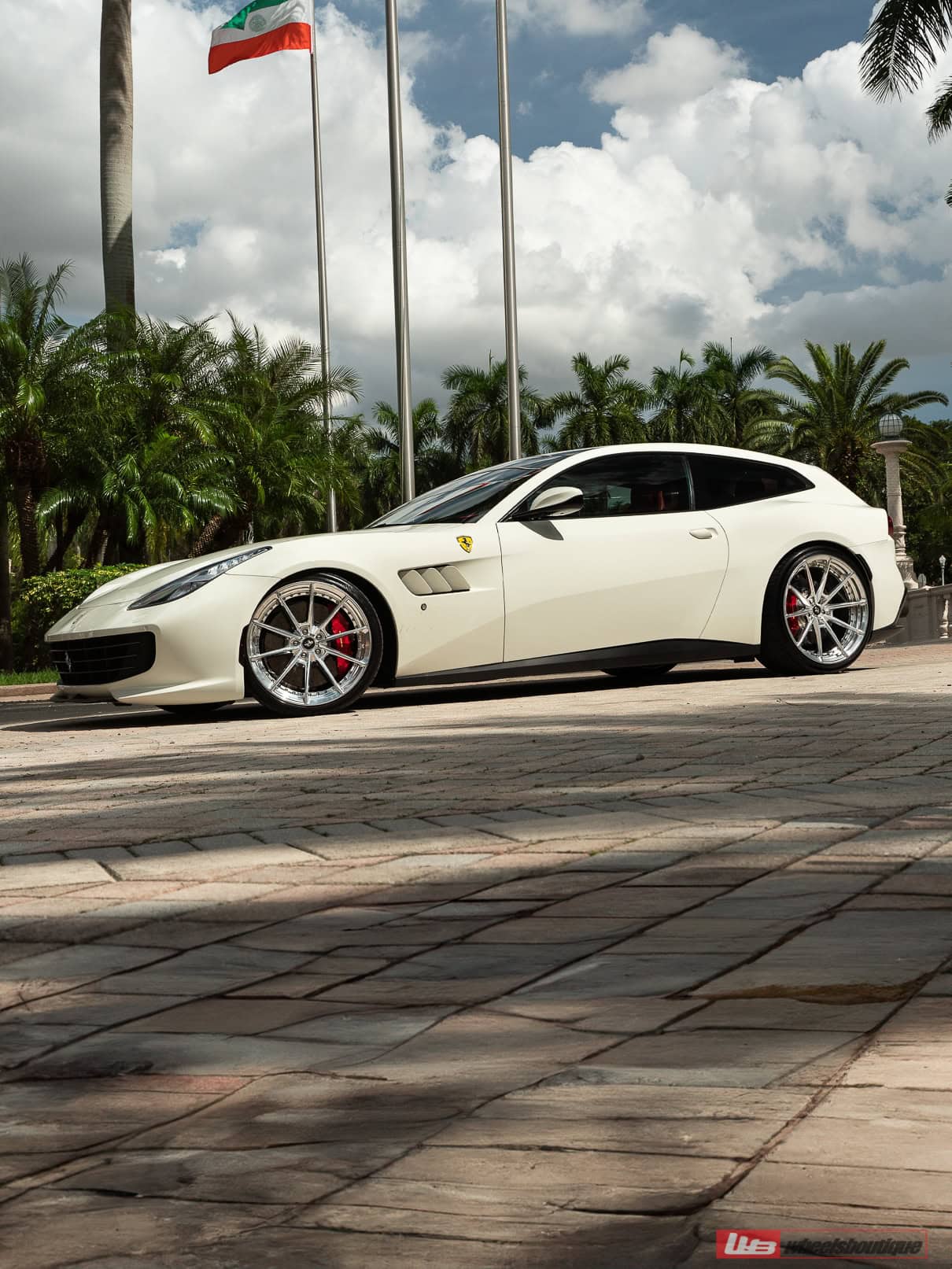 Photo 27 of Ferrari GTC4 Lusso – AN28 SeriesTWO