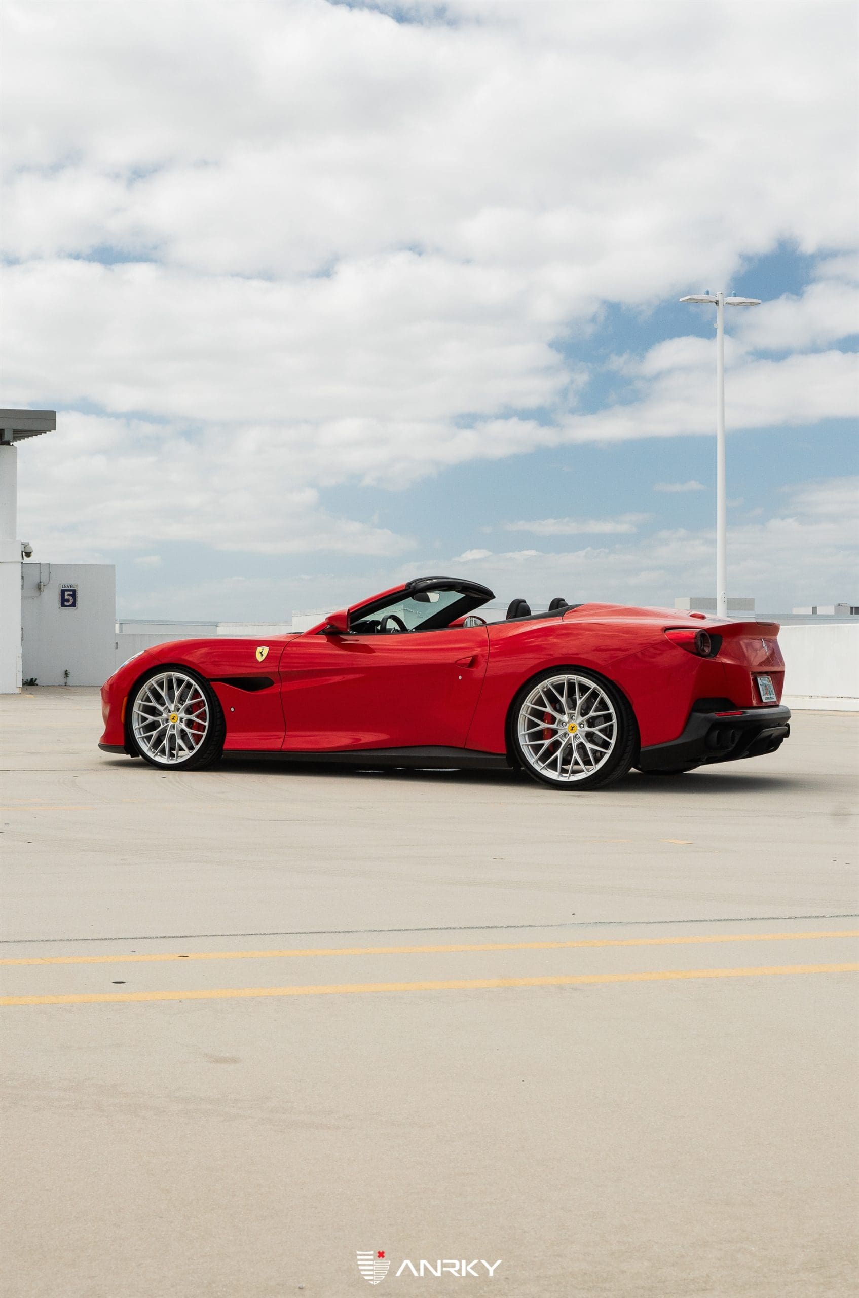 ANRKY AN10 | Ferrari Portofino