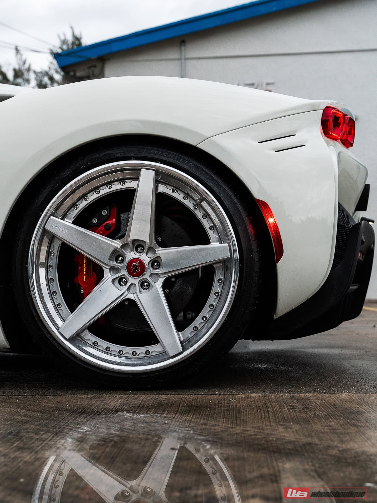 Ferrari SF90 Spider – RETROSeries RS5.3