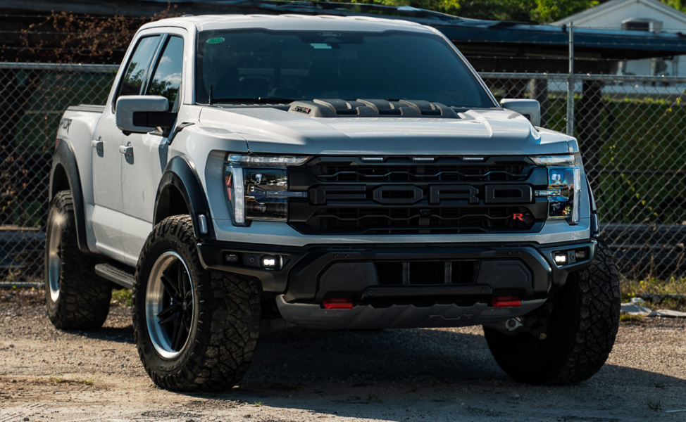 Ford F150 Raptor R | Space White Metallic | on ANRKY AN36-O | Satin Black