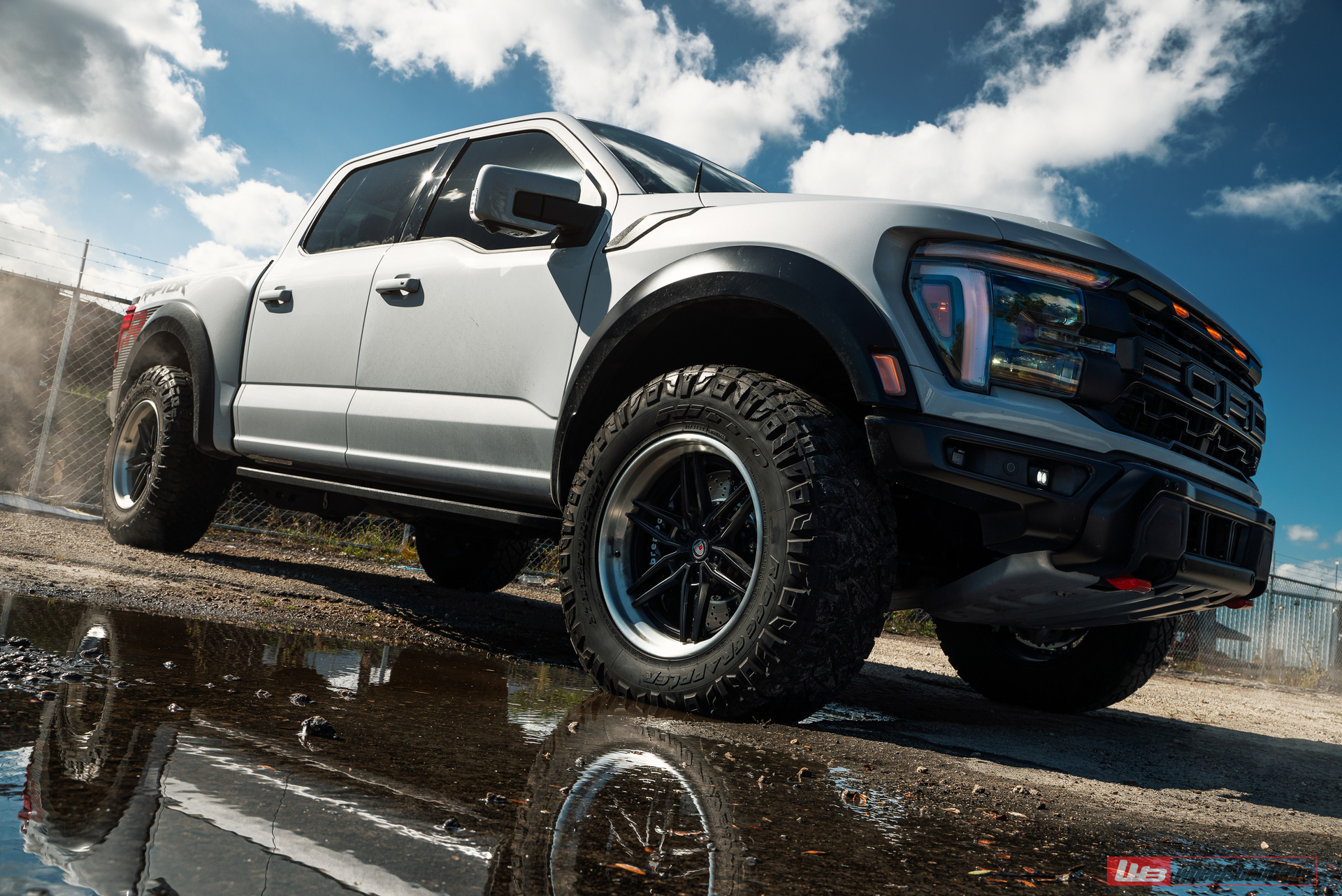 Ford F150 Raptor R | Space White Metallic | on ANRKY AN36-O | Satin Black
