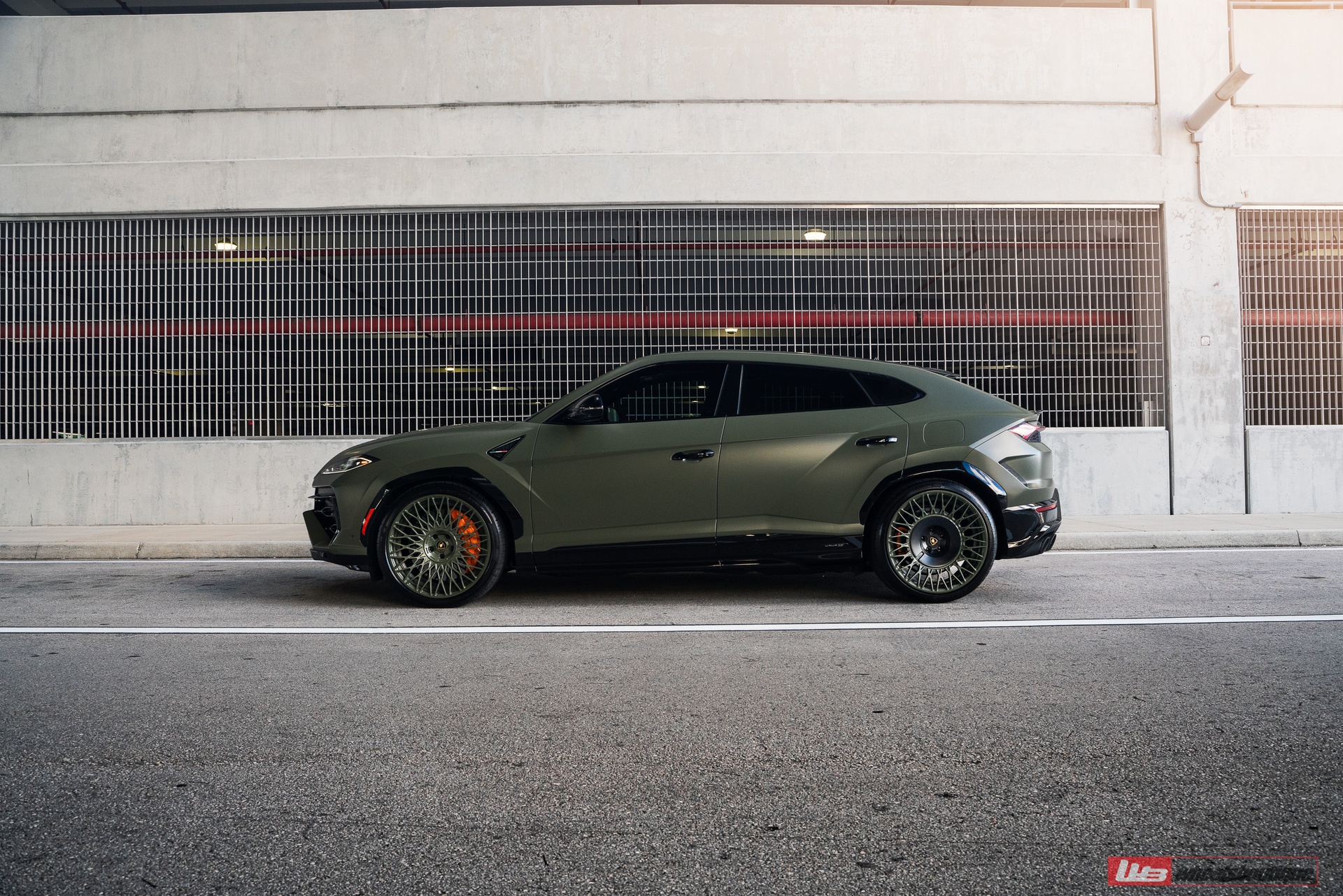 Lamborghini Urus SE | Turbine Verde | on ANRKY RS7.1+ RS7.2 AEROSport | PPG Turbine Verde
