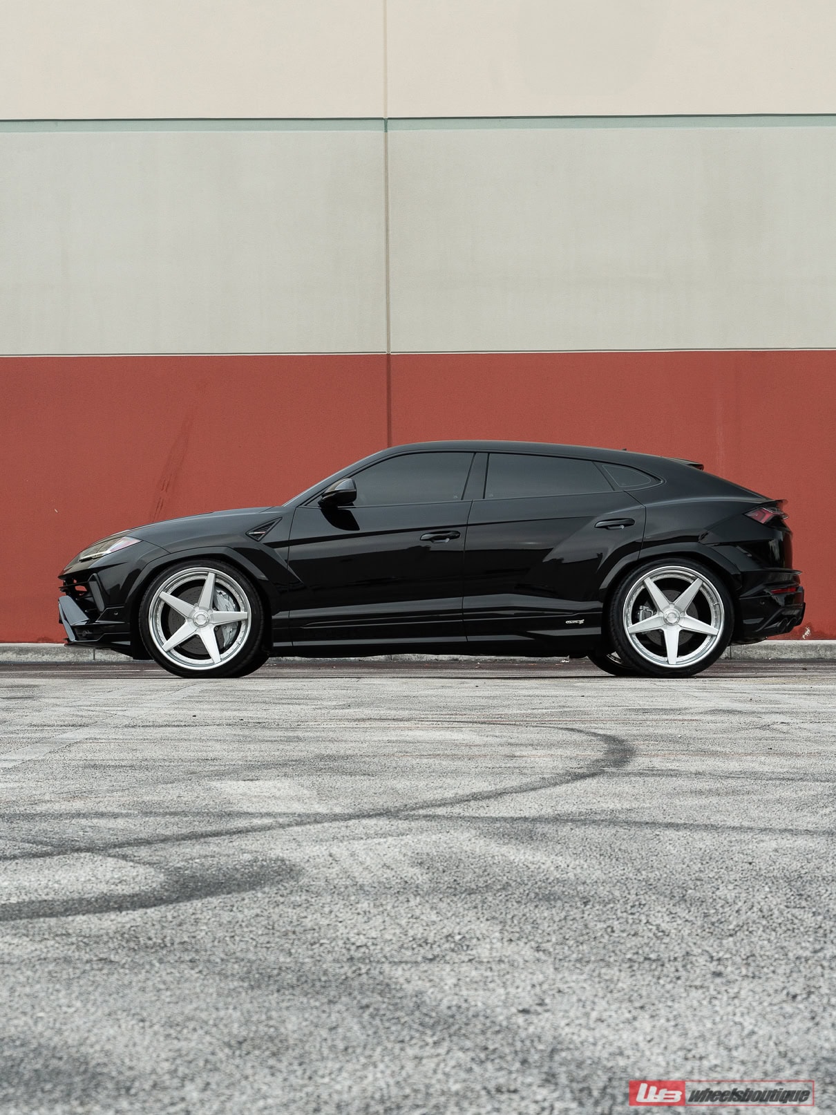 Photo 25 of Lamborghini Urus – RETROSeries RS5.3