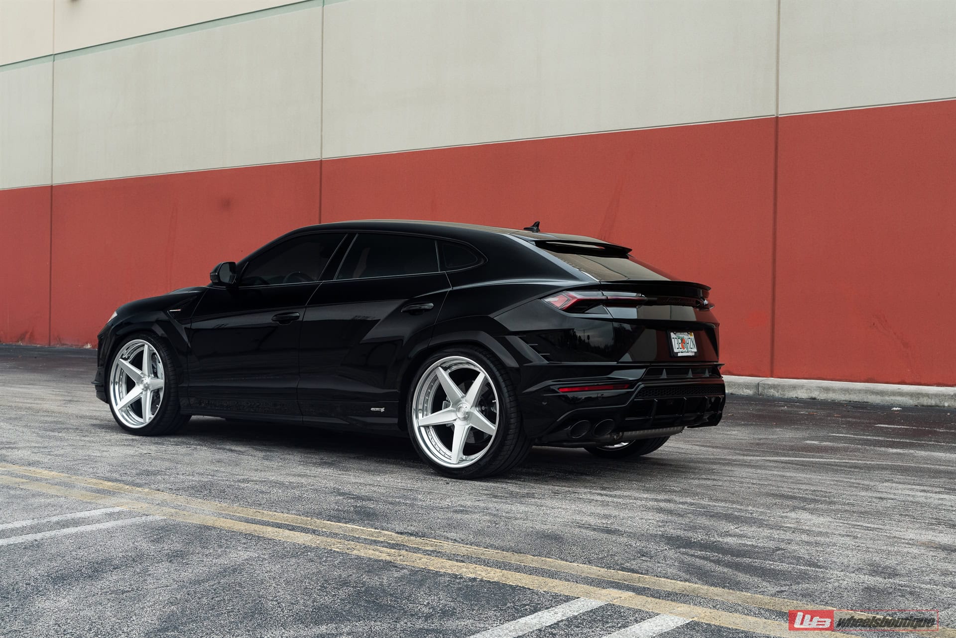 Photo 27 of Lamborghini Urus – RETROSeries RS5.3