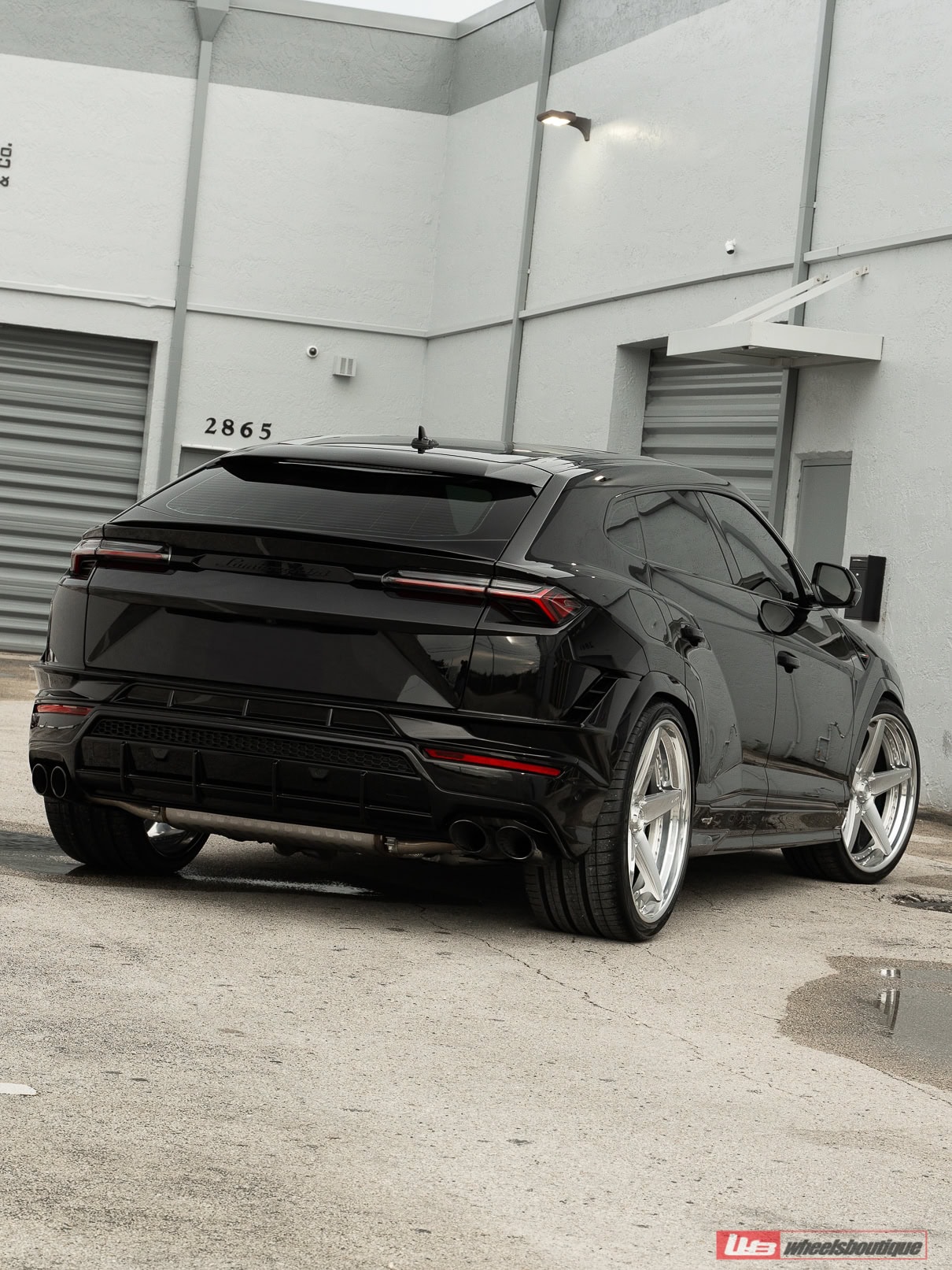 Photo 28 of Lamborghini Urus – RETROSeries RS5.3