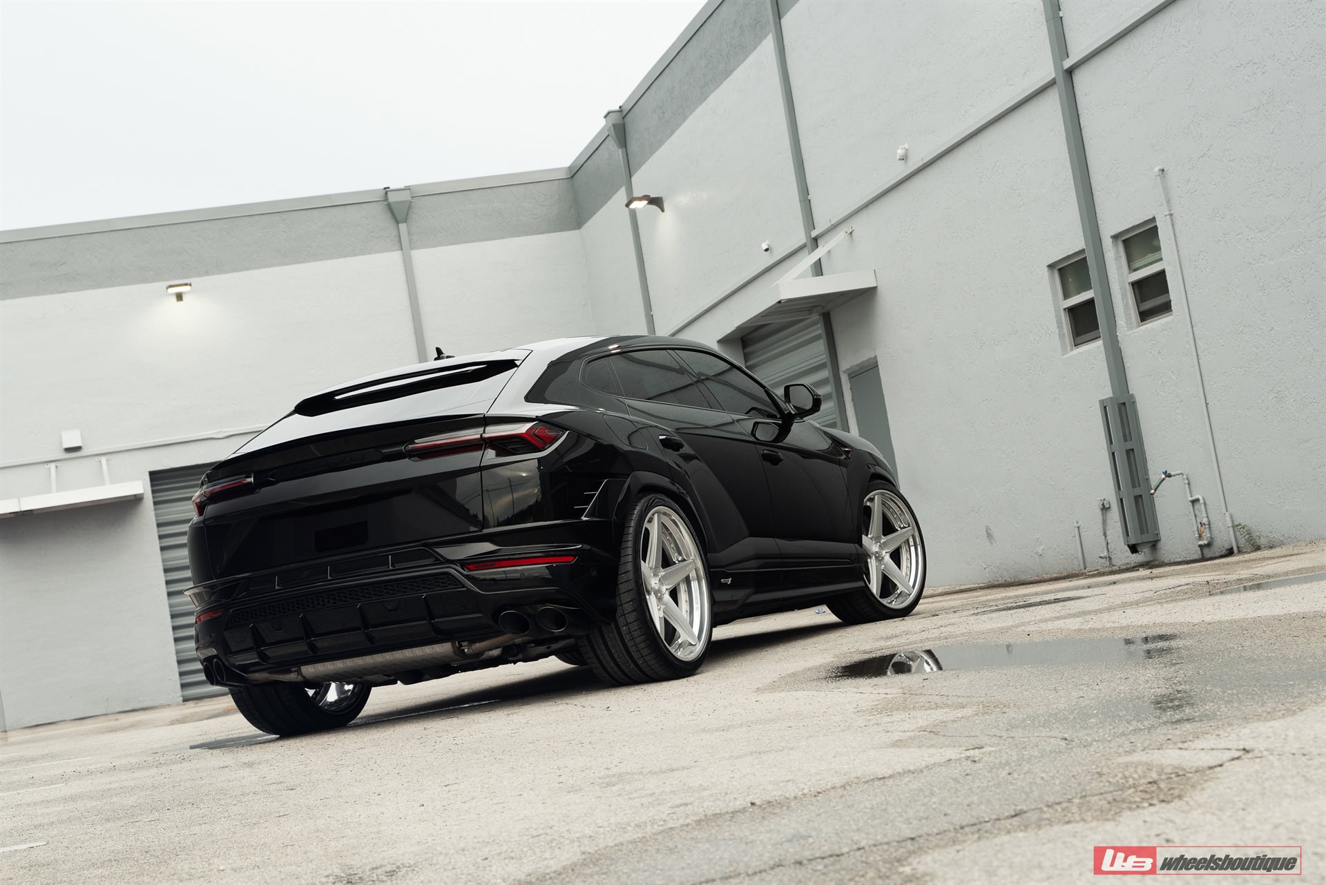 Photo 32 of Lamborghini Urus – RETROSeries RS5.3